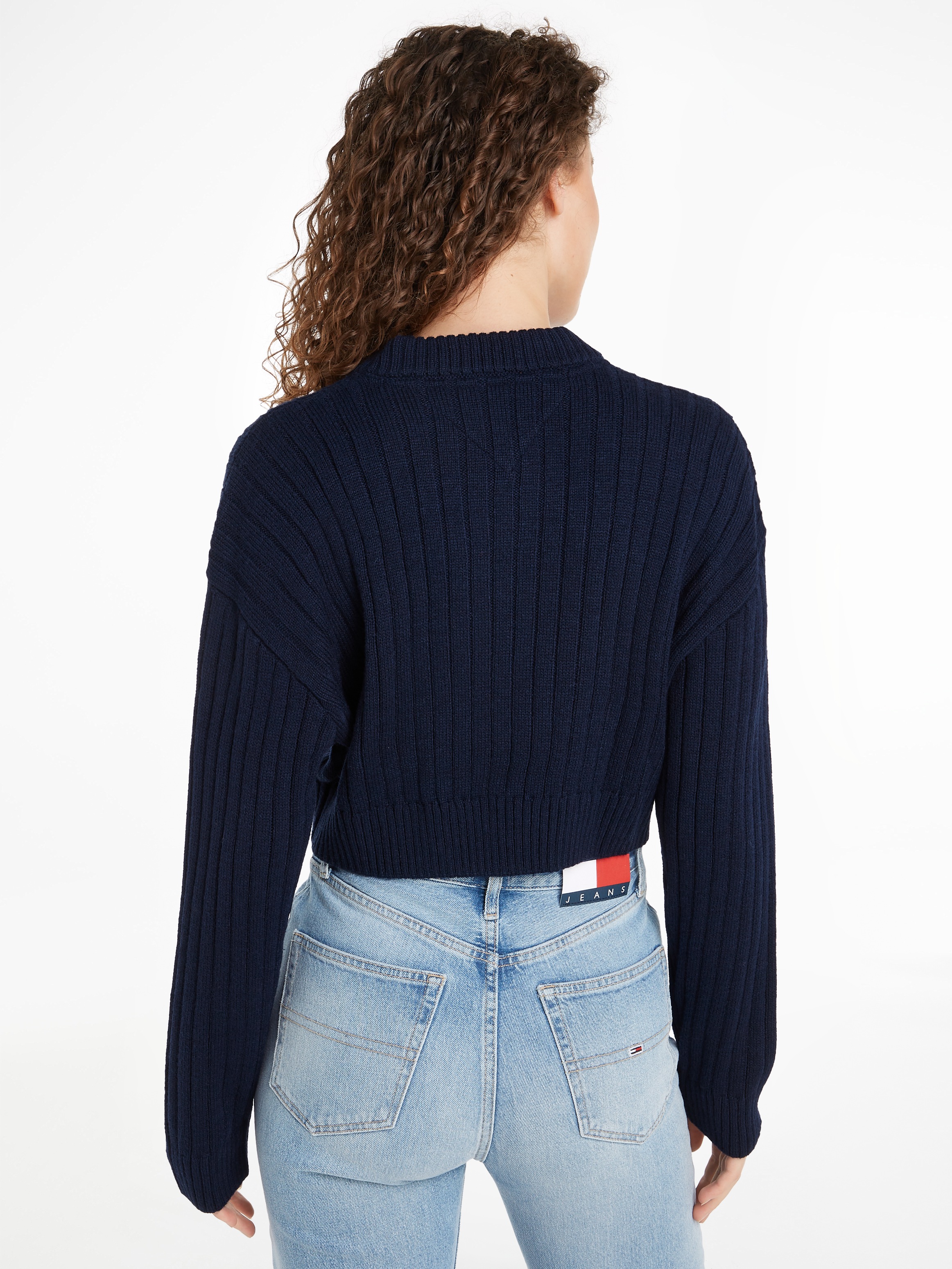 Tommy Jeans Strickpullover »TJW VNCK CENTER FLAG SWEATER EXT«, mit Tommy Jeans Center Logo-Flag