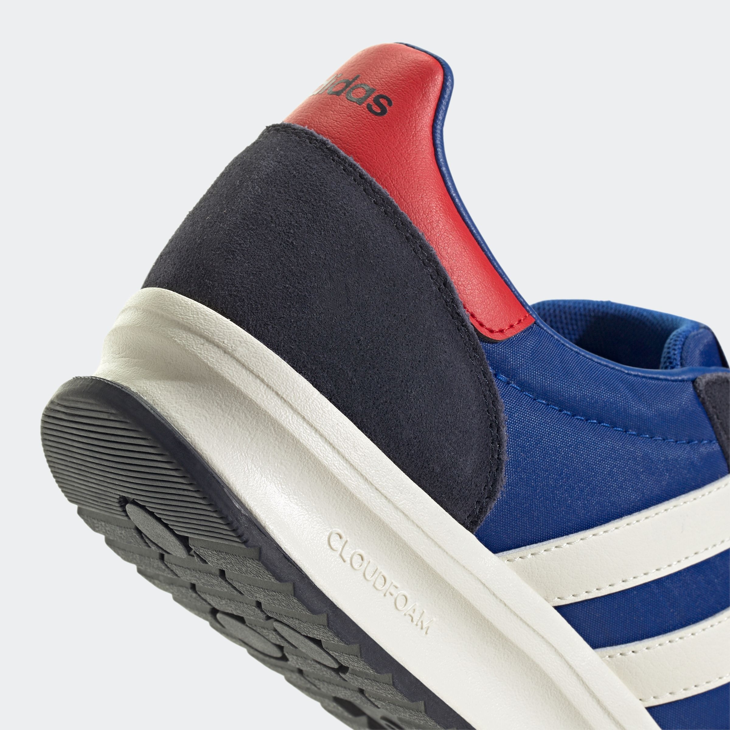 adidas Sportswear Sneaker »RUN 70S 2.0«, inspiriert vom Design des adidas SL72