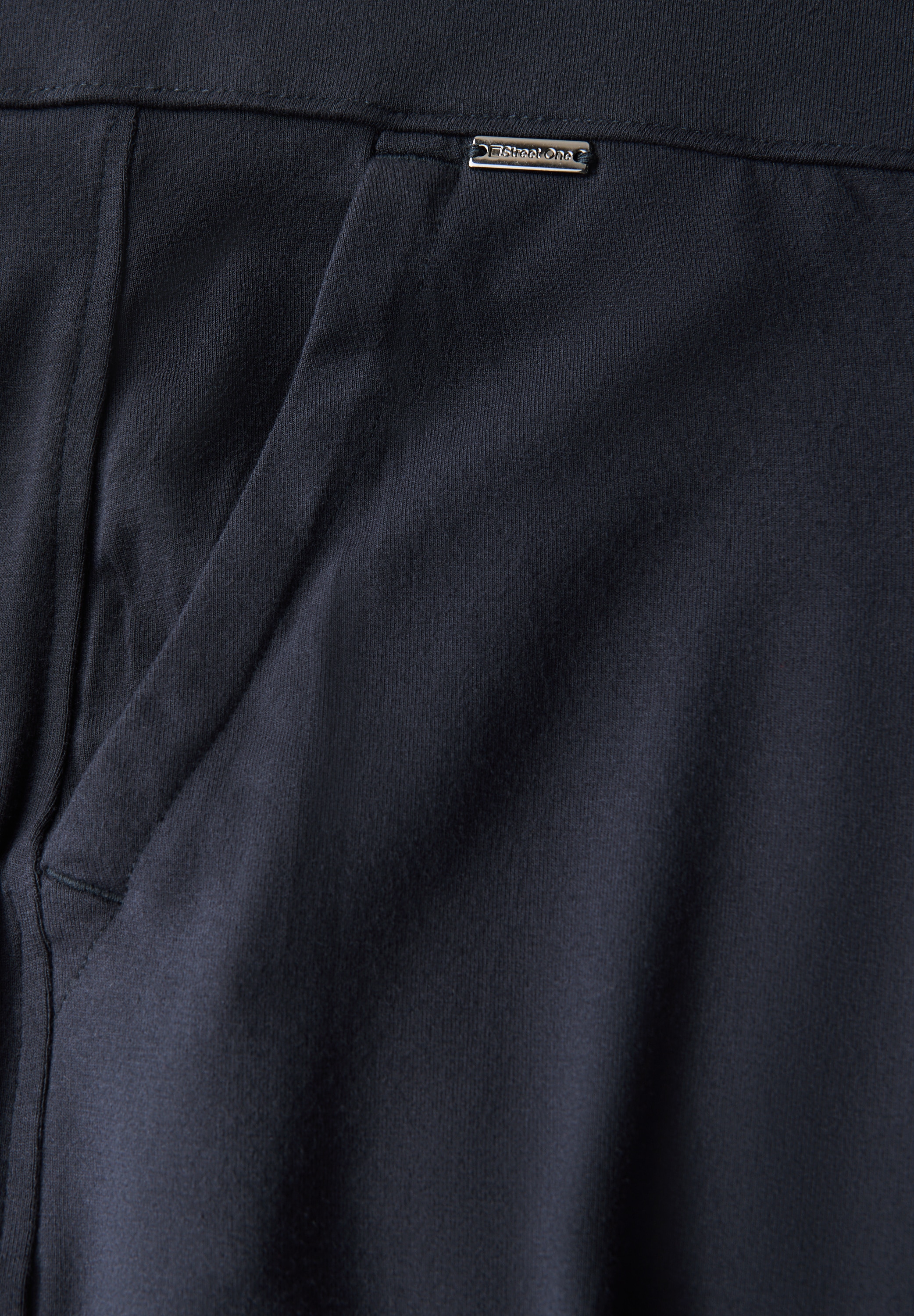 STREET ONE Stoffhose »Style EMEE«, 7/8-Länge und seitliche Taschen