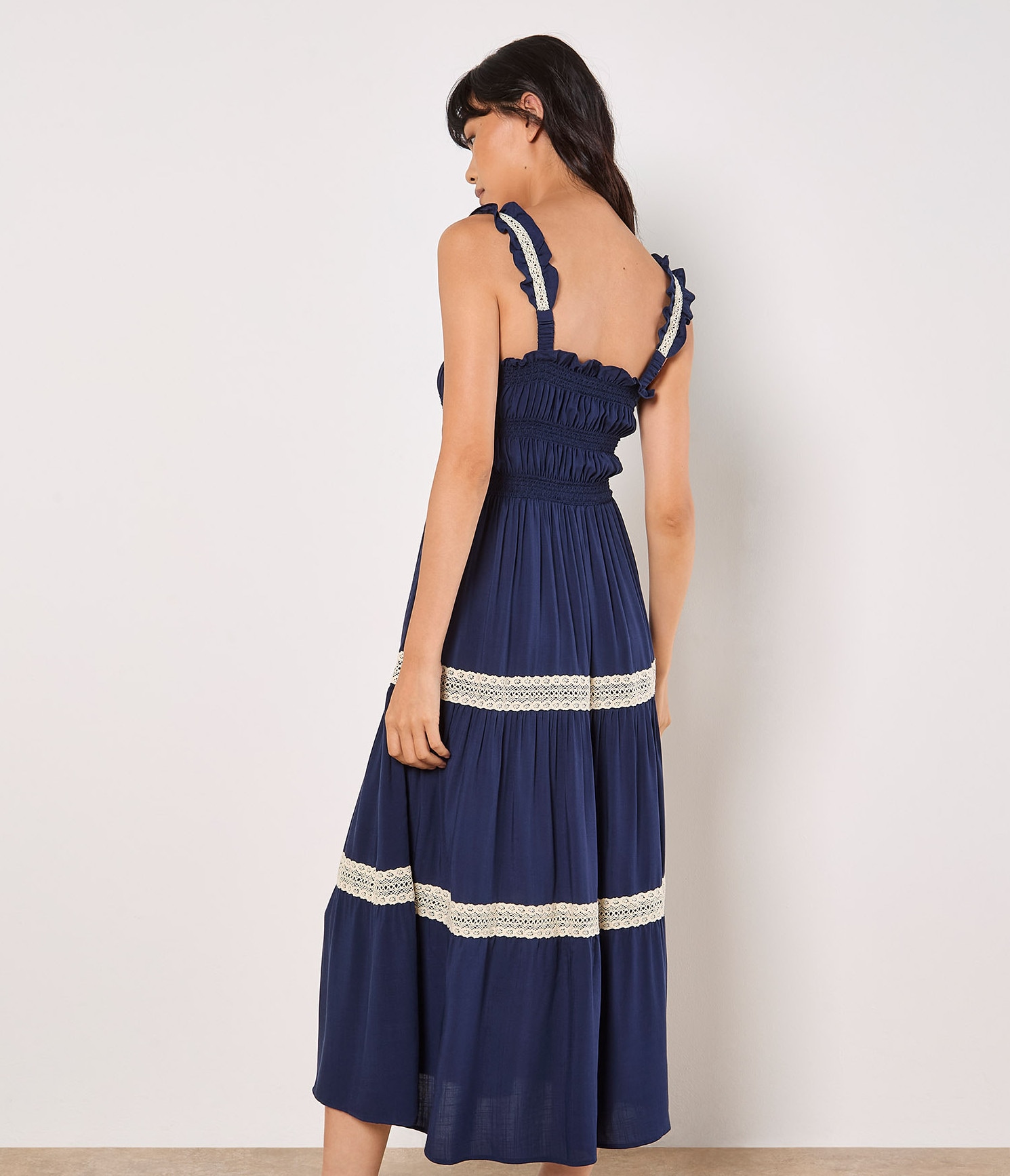 Apricot Spitzenkleid »Maxikleid« mit Smokdetails