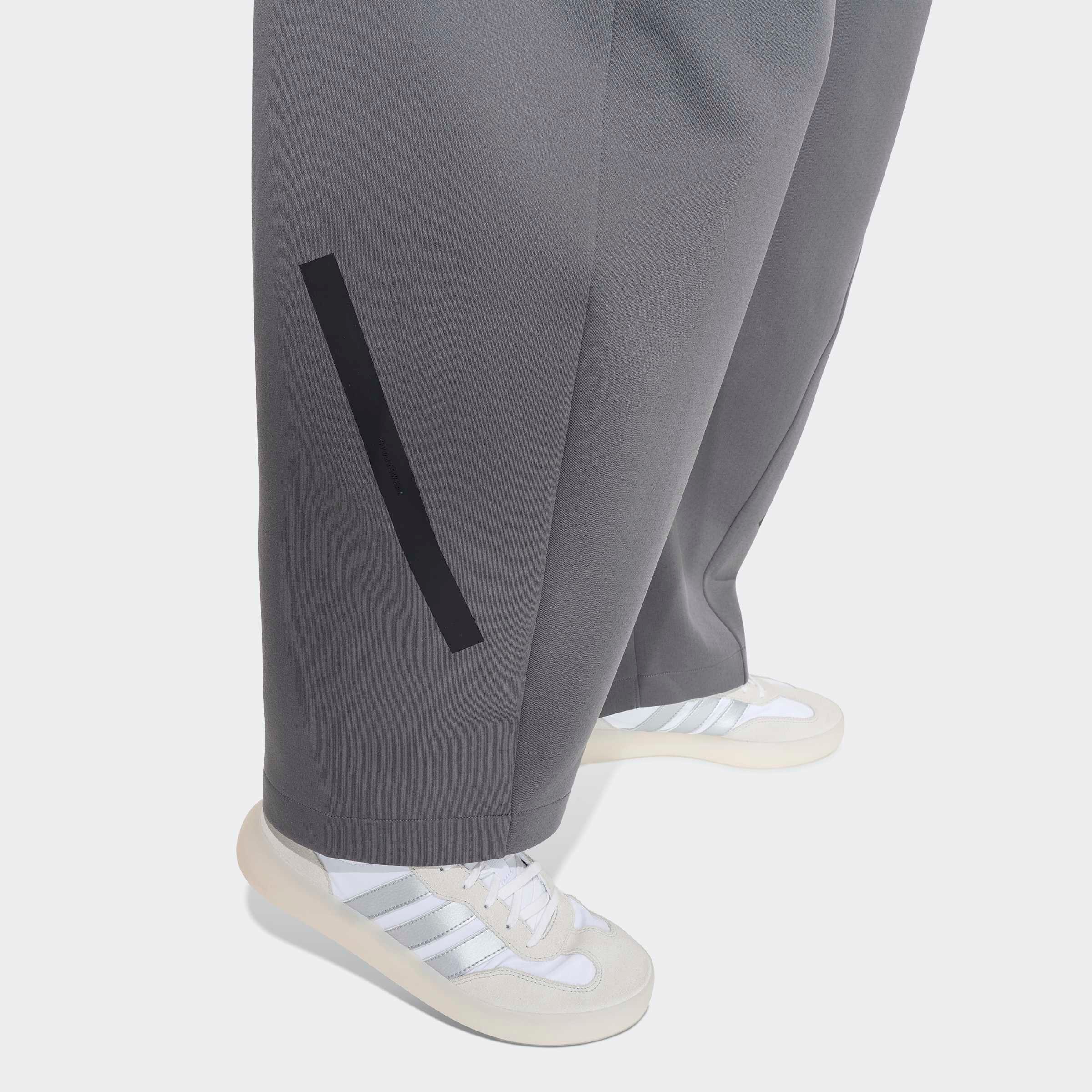 adidas Sportswear Sporthose »W Z.N.E. WD PT«