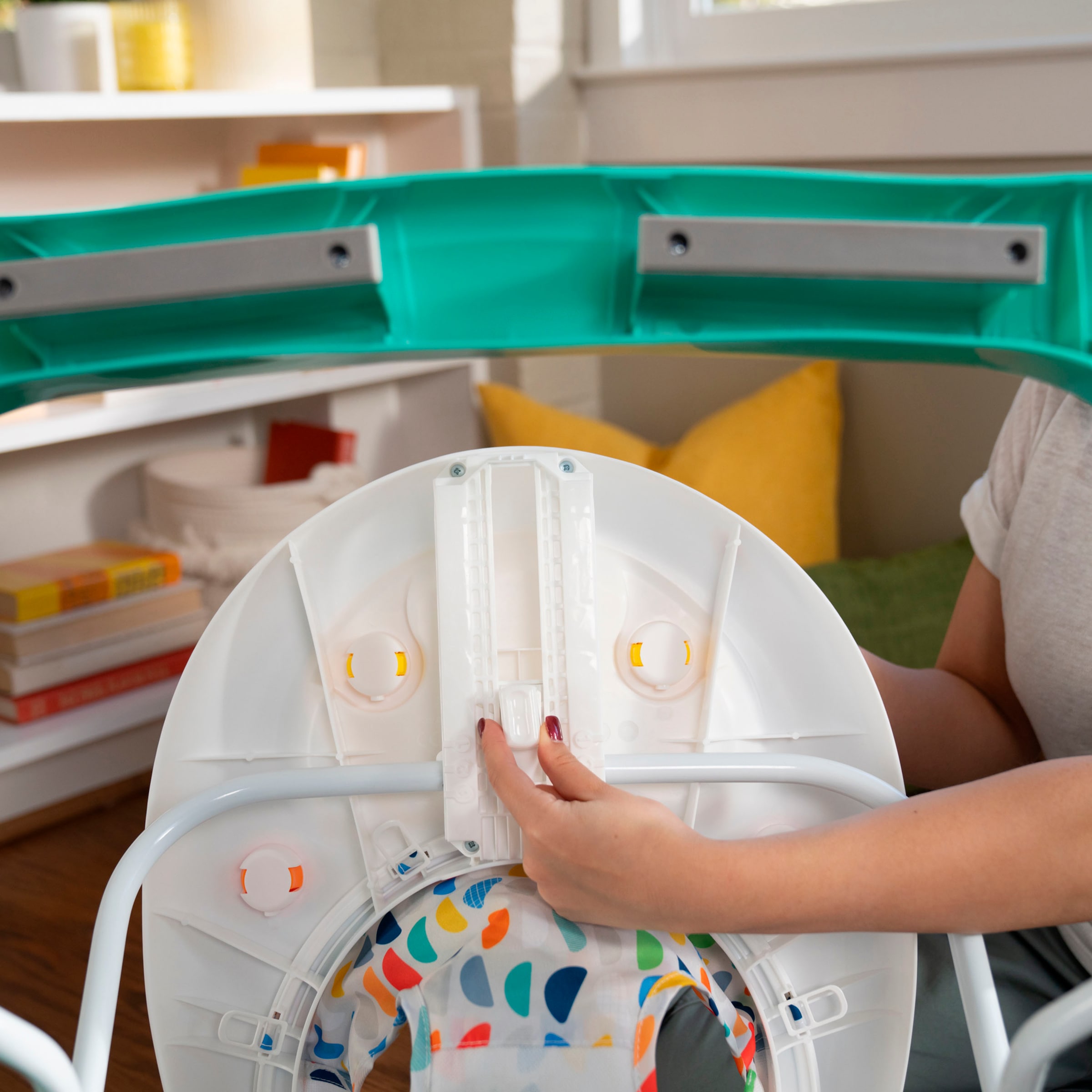 Bright Starts Lauflernhilfe »Ready to Roll  Lights & Sounds Walker« mit Licht- und Soundeffekt