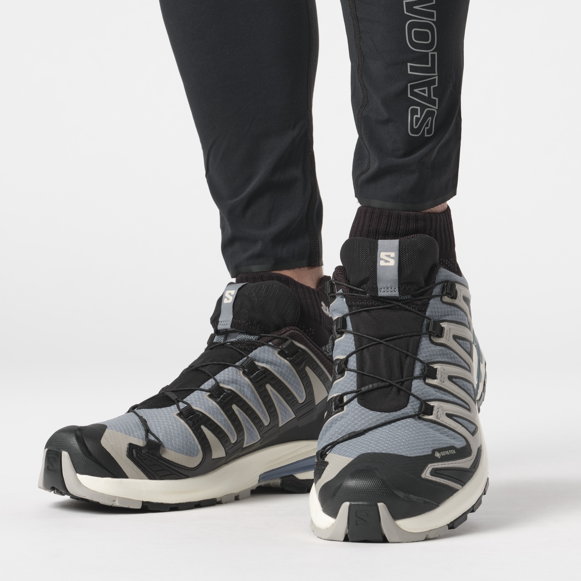 Salomon Trailrunningschuh »XA PRO 3D V9 GORE-TEX«, wasserdicht