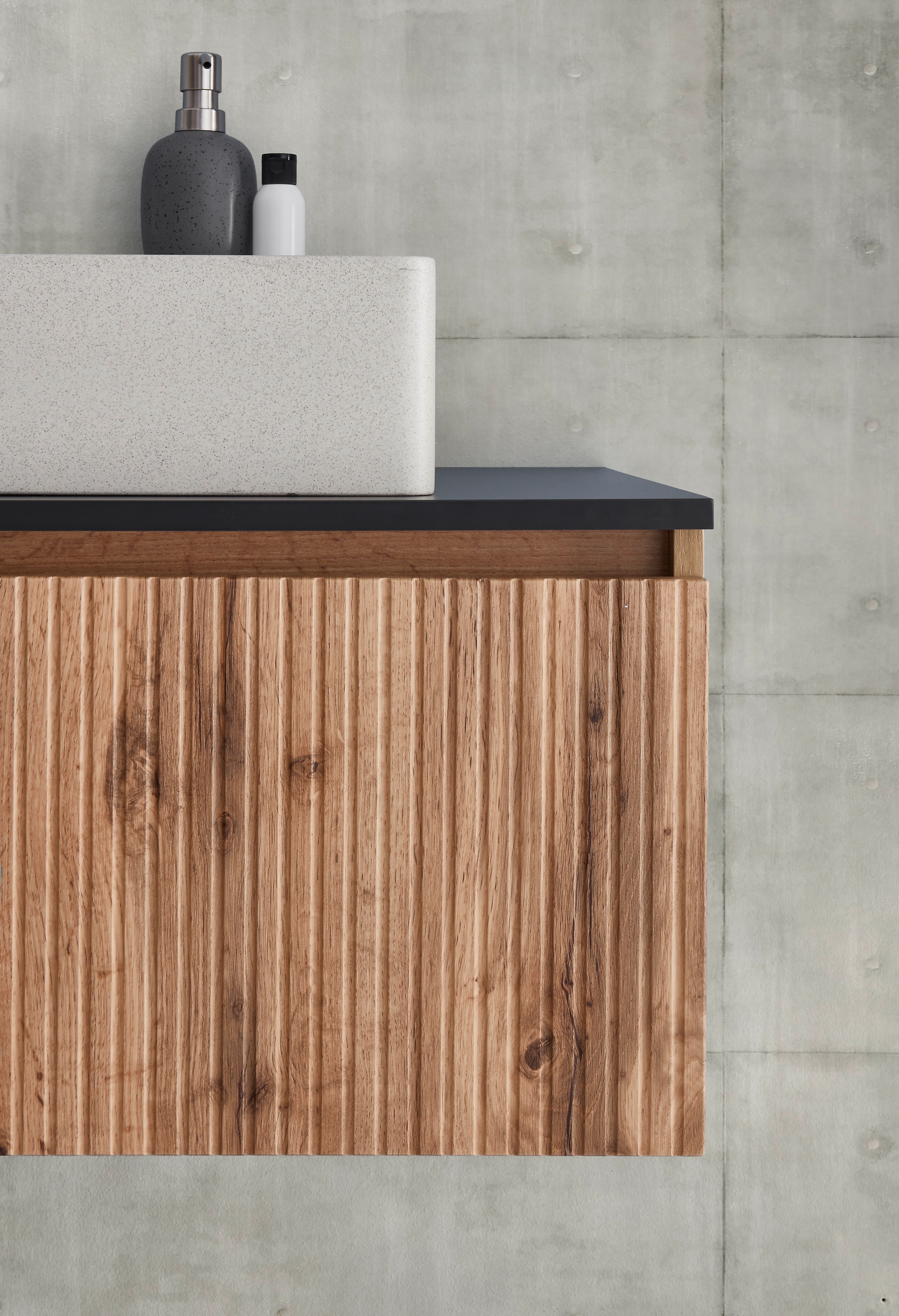 BASIC by Balculina Hochschrank »Loris BxHxT 40x140x32 cm« 1 Stk. tlg. Breite 40cm, Softclose, Glastür