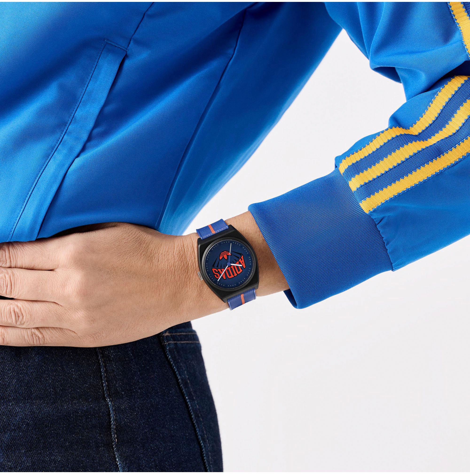 adidas Originals Quarzuhr »PROJECT TWO« Armbanduhr, Herrenuhr, Damenuhr,Resinarmband,wasserabweisend bis 5 bar