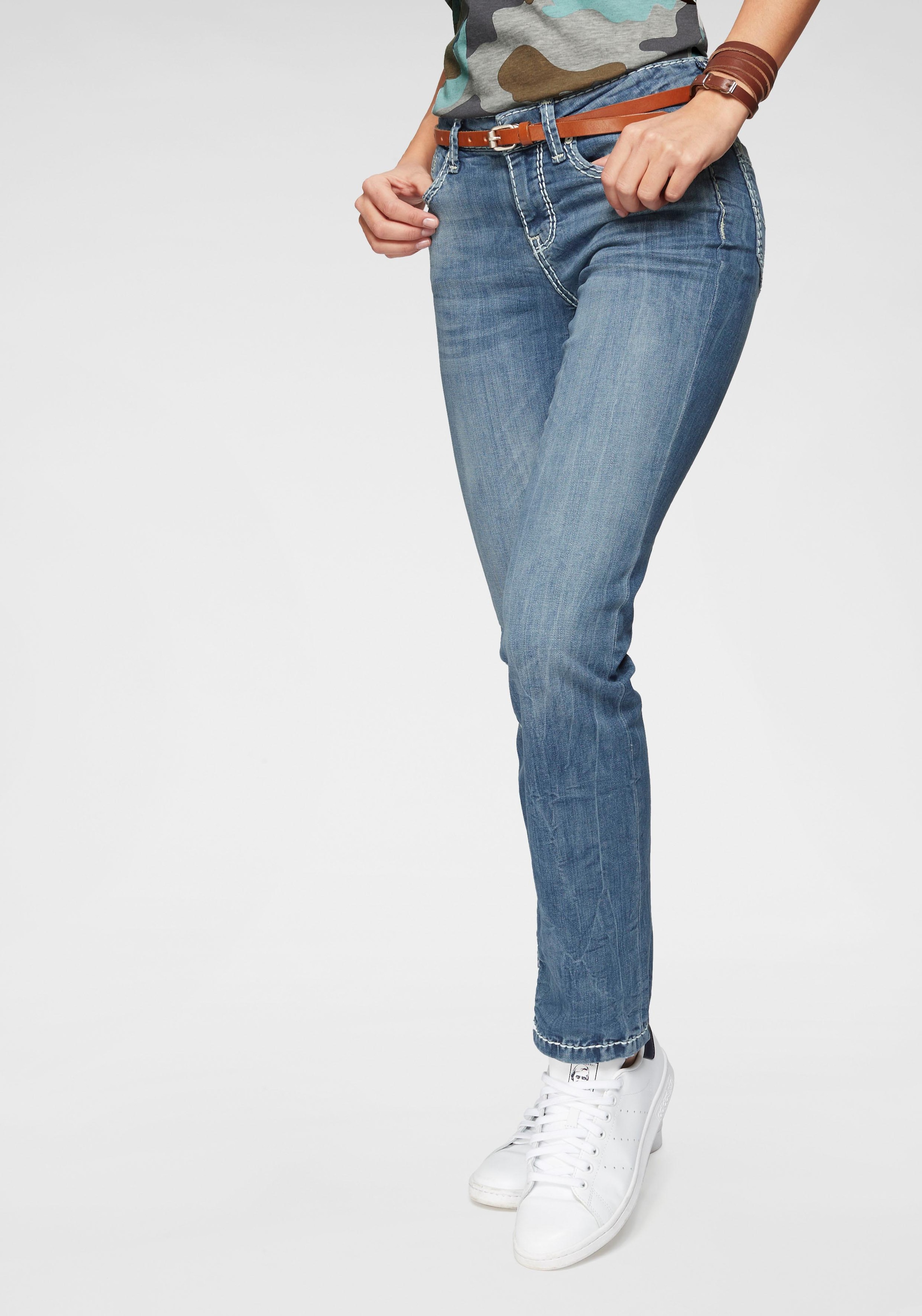 Gerade im »Romy«, Online mit Shop SOCCX markanten Jeans Dekosteppnähten OTTO