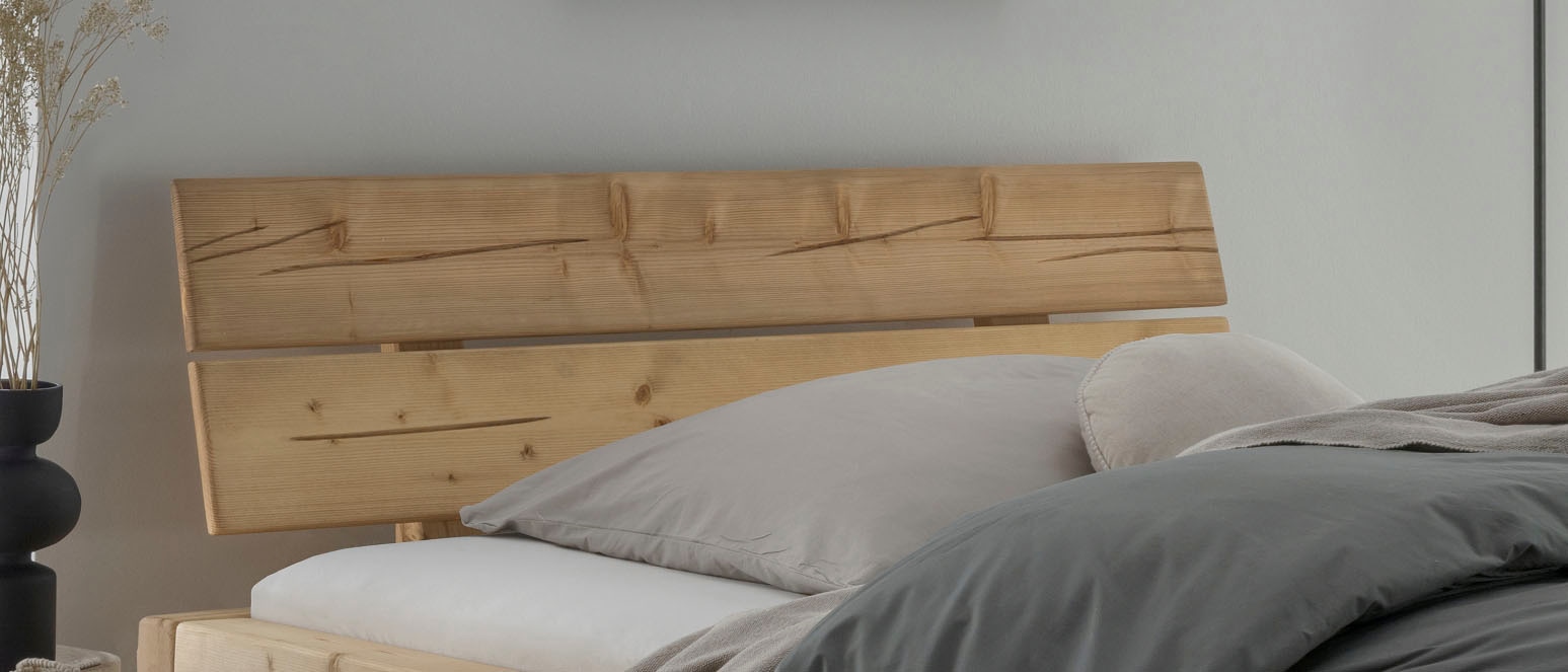 Home affaire Massivholzbett »Ultima Balkenbett Doppelbett, Füße Metallkufe«, (hohe Belastbarkeit: 200kg je Seite), FSC®-zertifizierte Wildeiche oder Fichte, viele Breiten zur Auswahl