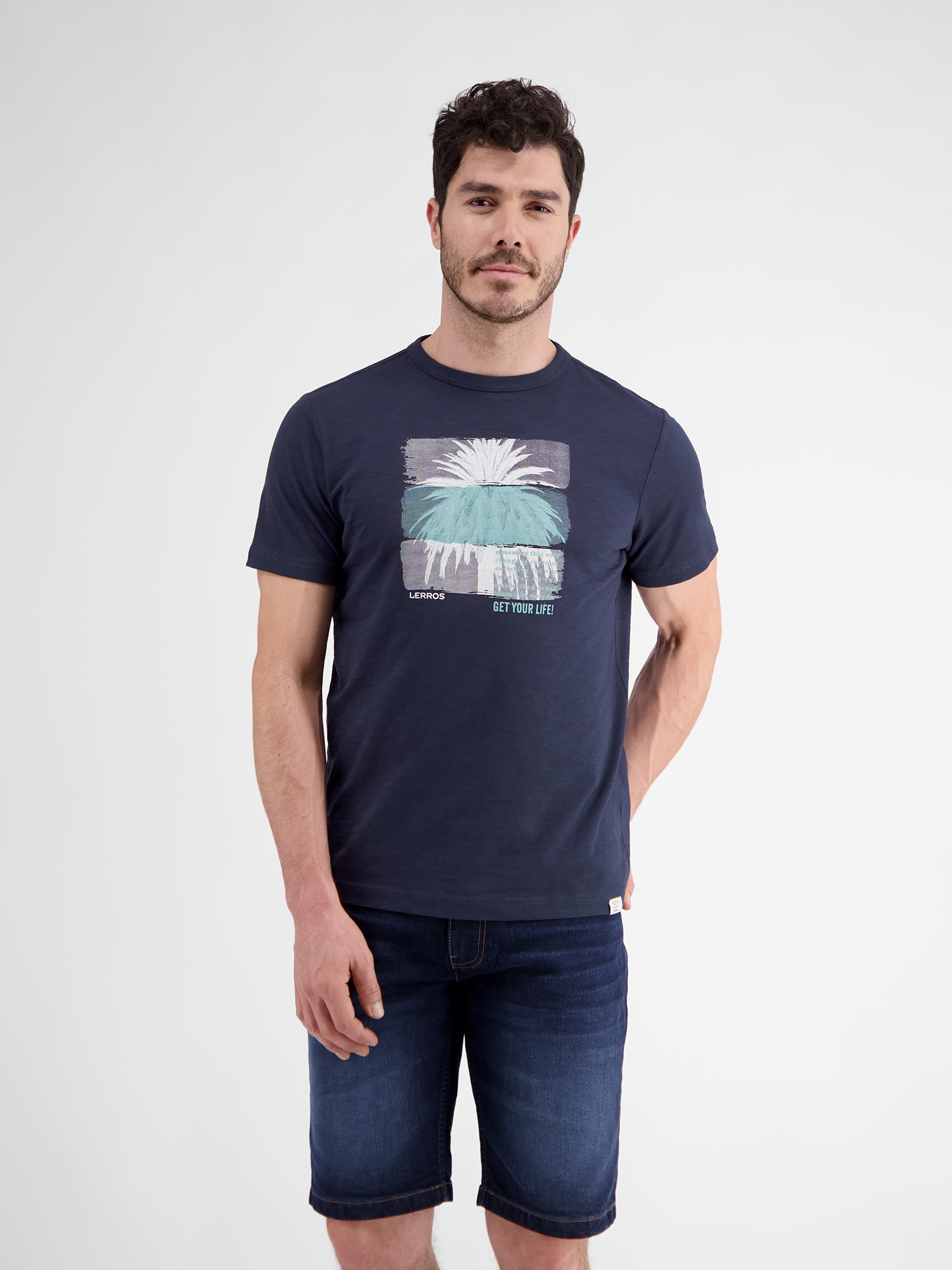 LERROS T-Shirt »LERROS Rundhals T-Shirt mit Fotoprint«