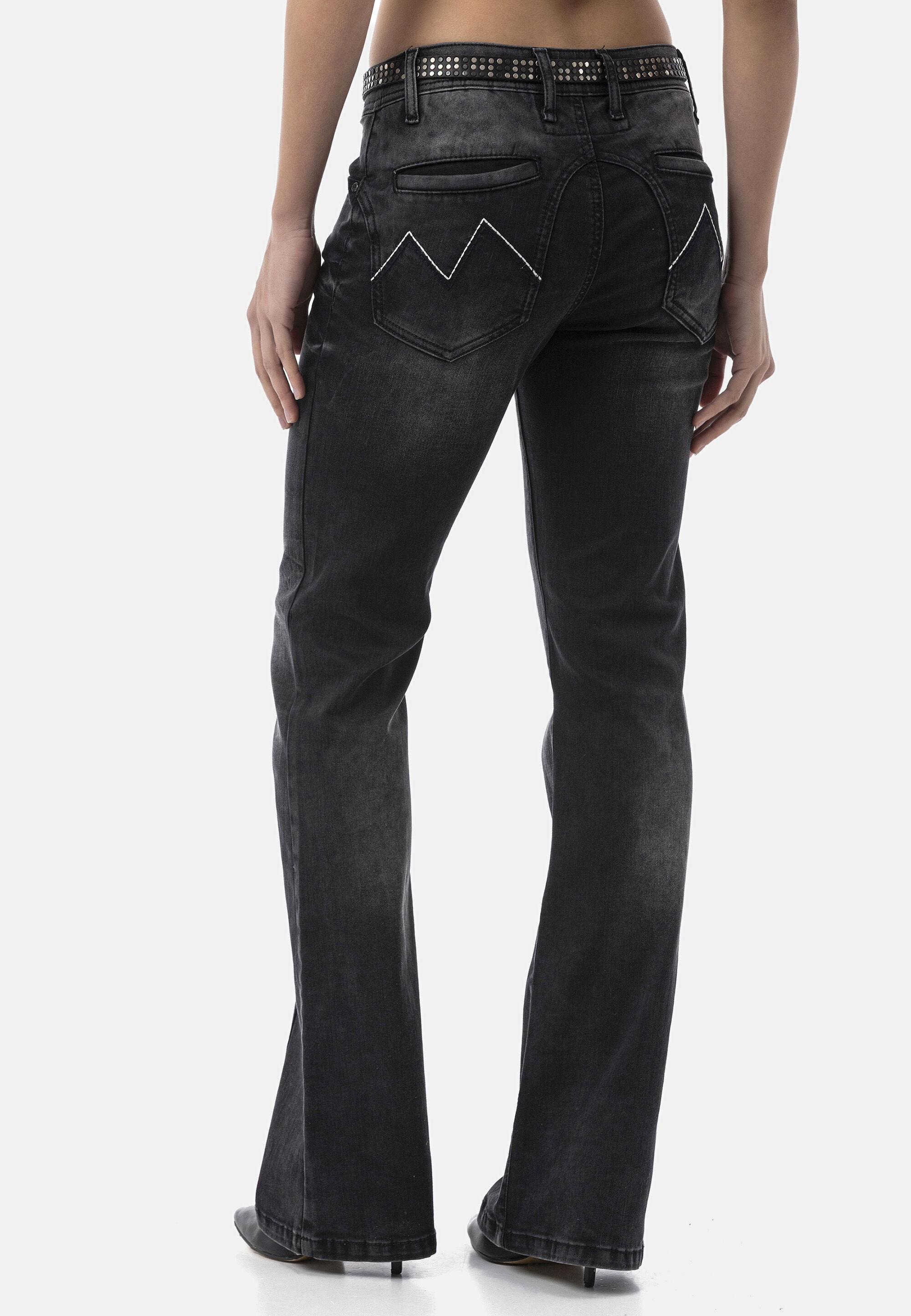 Cipo & Baxx Bootcut-Jeans »WD535« im Used Look