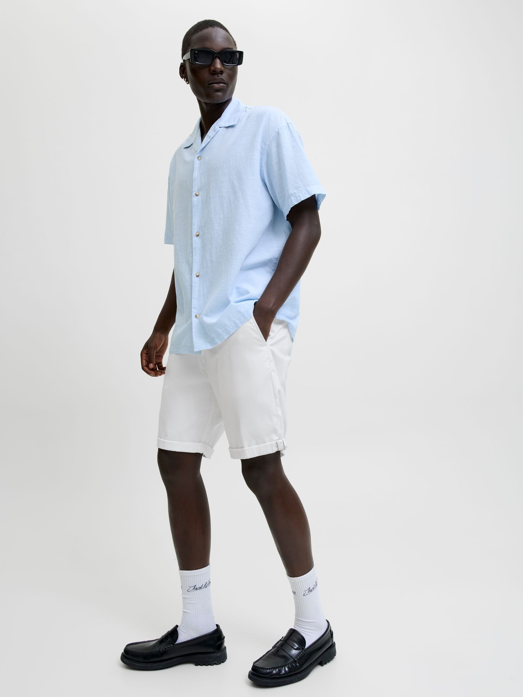 Jack & Jones Chinoshorts »JPSTBOWIE JJSHORTS S«  mit Aufschlag