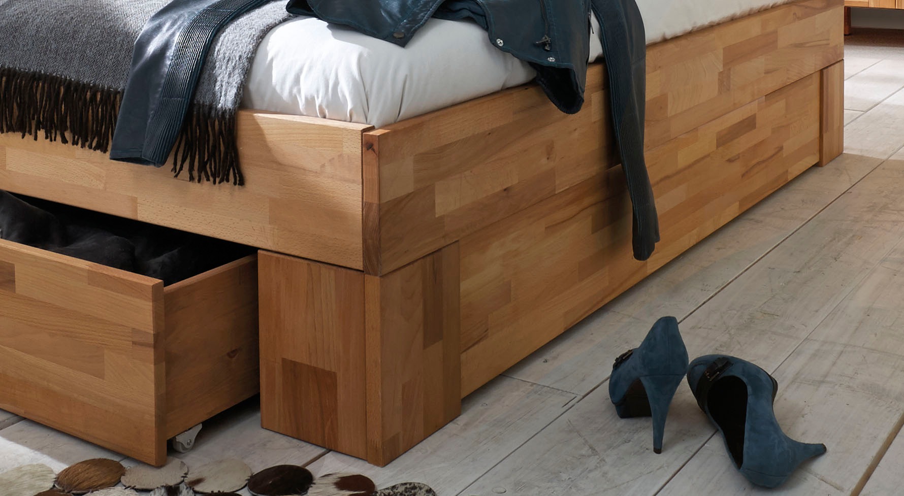 Home affaire Bettschubkasten »Modesty« aus massivem Kernbuchenholz, passend für Bettgrößen der Serie Modesty