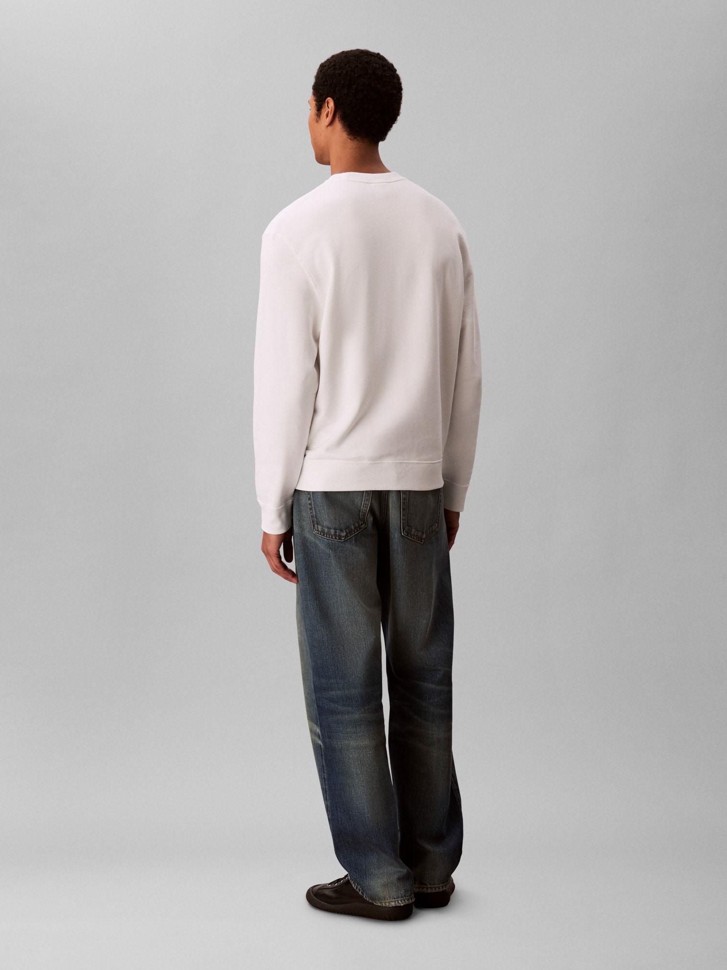 Calvin Klein Sweatshirt »LS EU 350TERRY CALVIN BOLD GRAPH«, Rundhalsausschnitt, regular fit