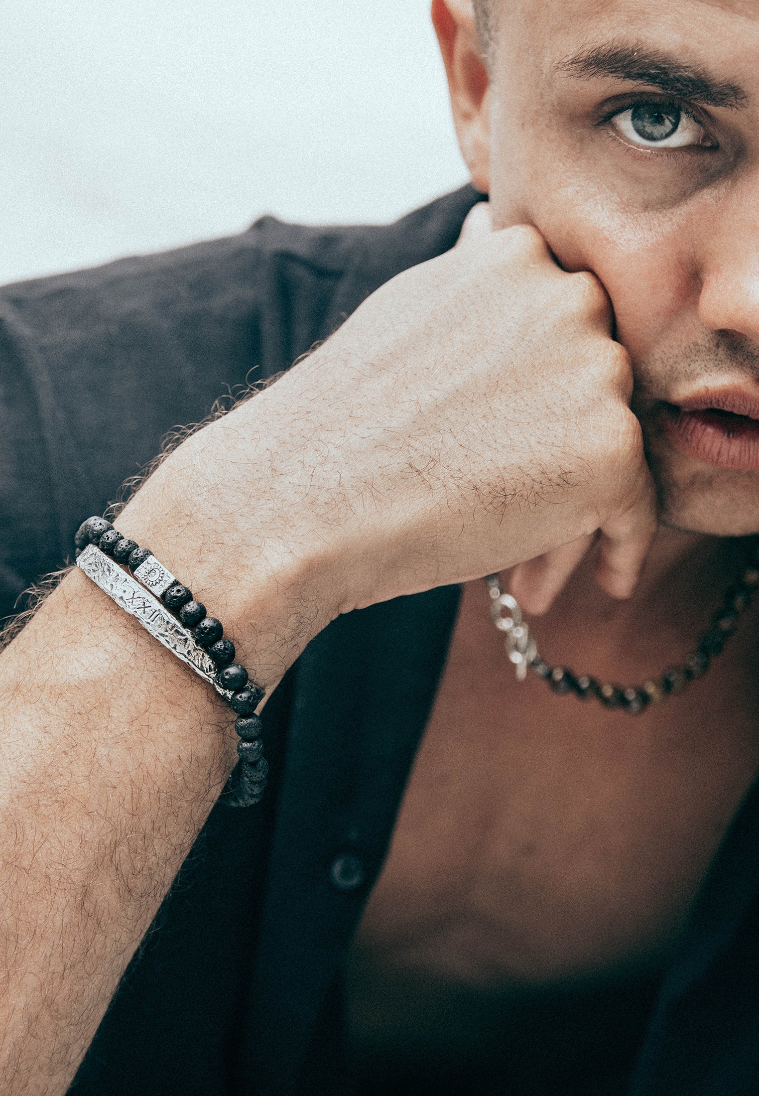 HAZE & GLORY Armkette »Armband Lava Perlen Sacred Sun Bead 925 Silber«