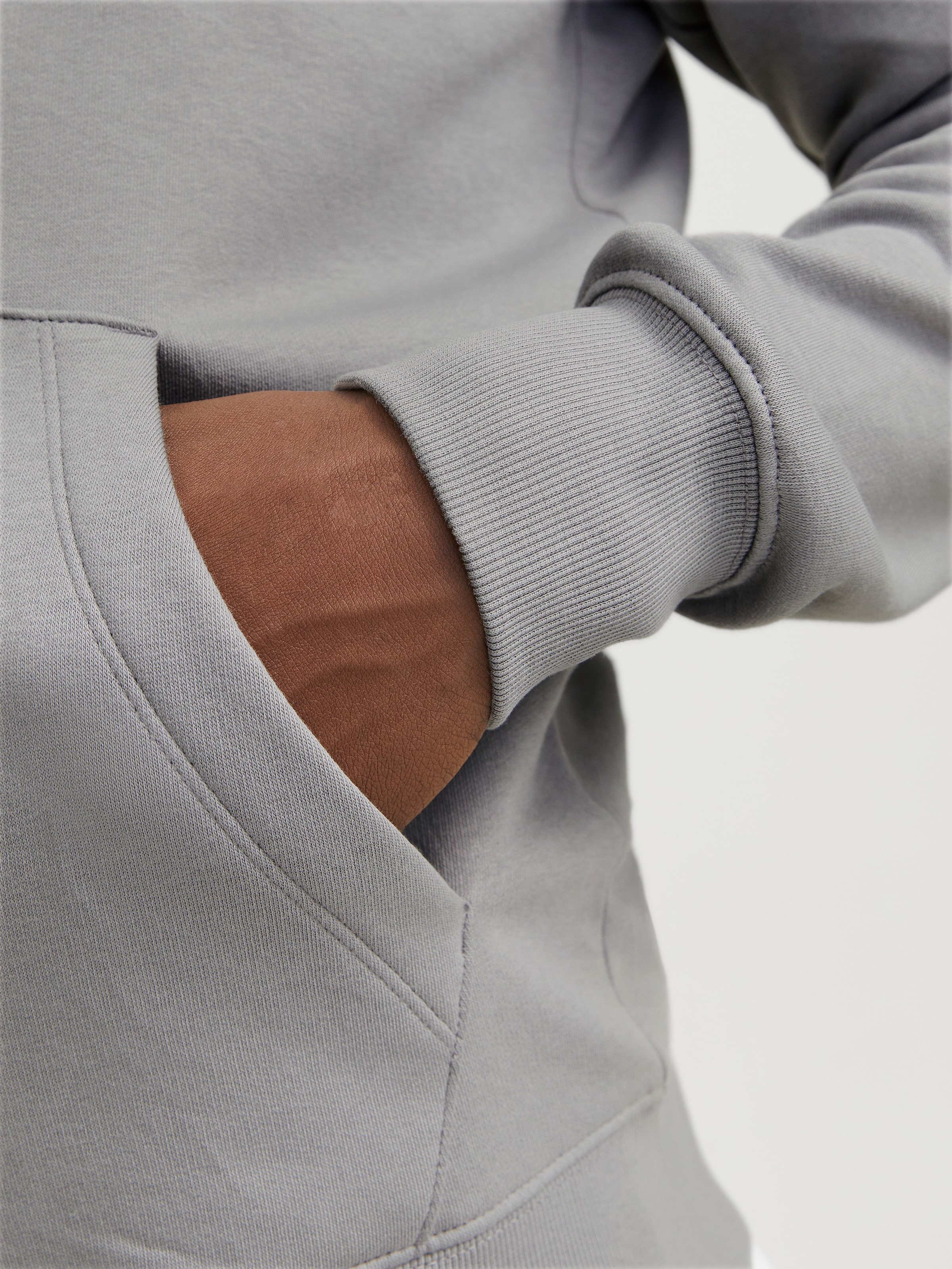 Jack & Jones Kapuzensweatjacke »JJESTAR BASIC SWEAT ZIP HOOD NOOS«, mit Kapuze