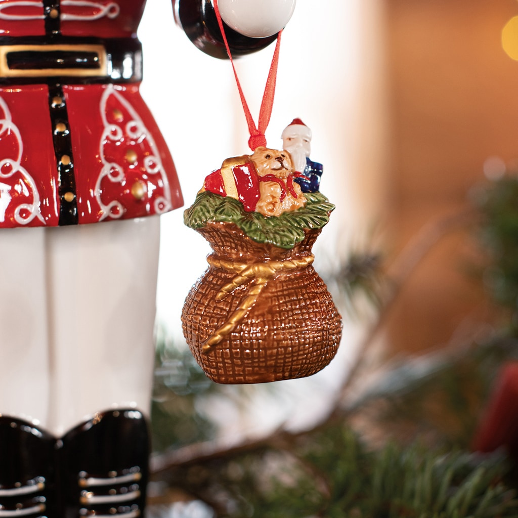 Villeroy & Boch Weihnachtsfigur »Dekofigur Nussknacker Christmas Toys Memory bunt«