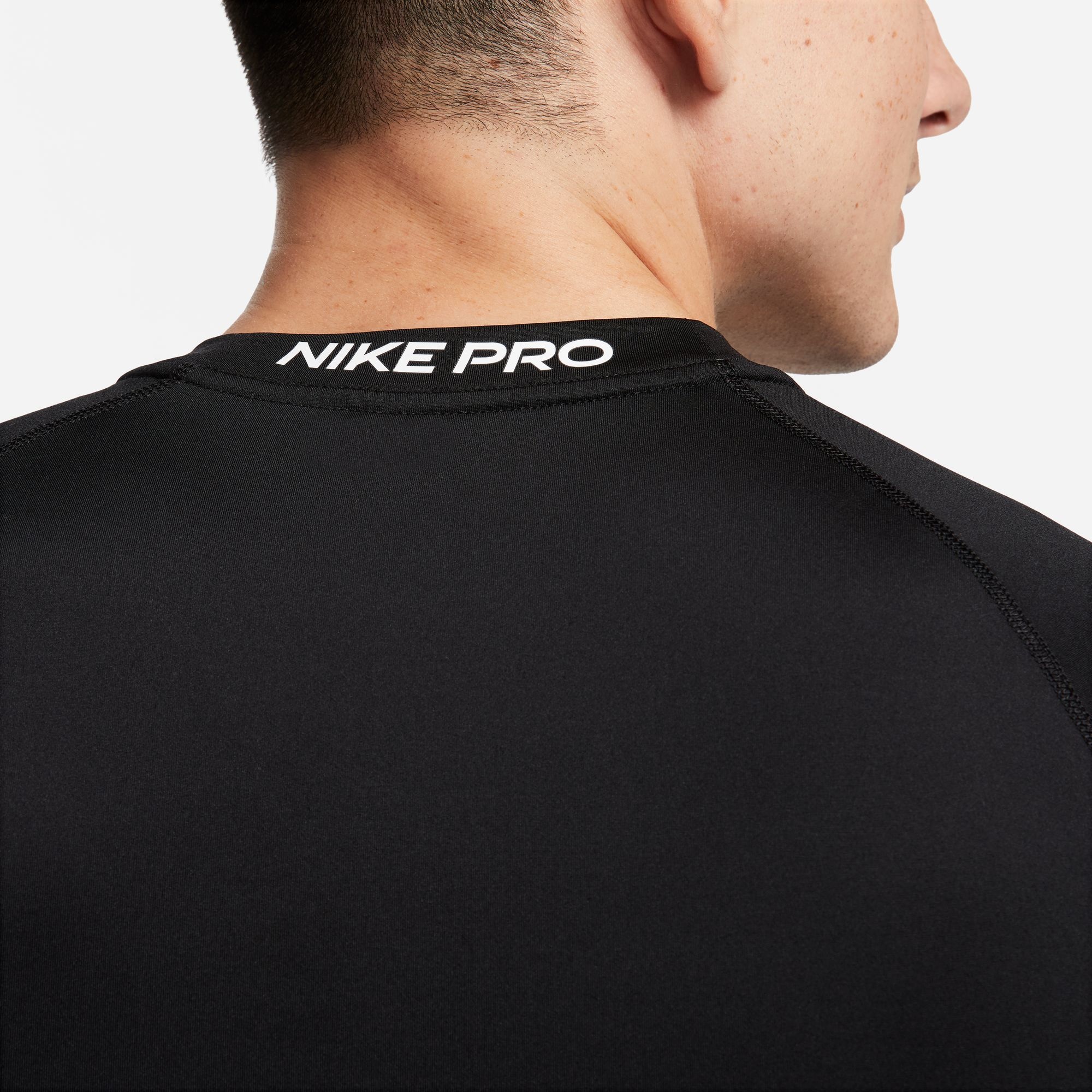 Nike Trainingsshirt »PRO DRI-FIT MENS SLIM SHORT-SLEEVE«