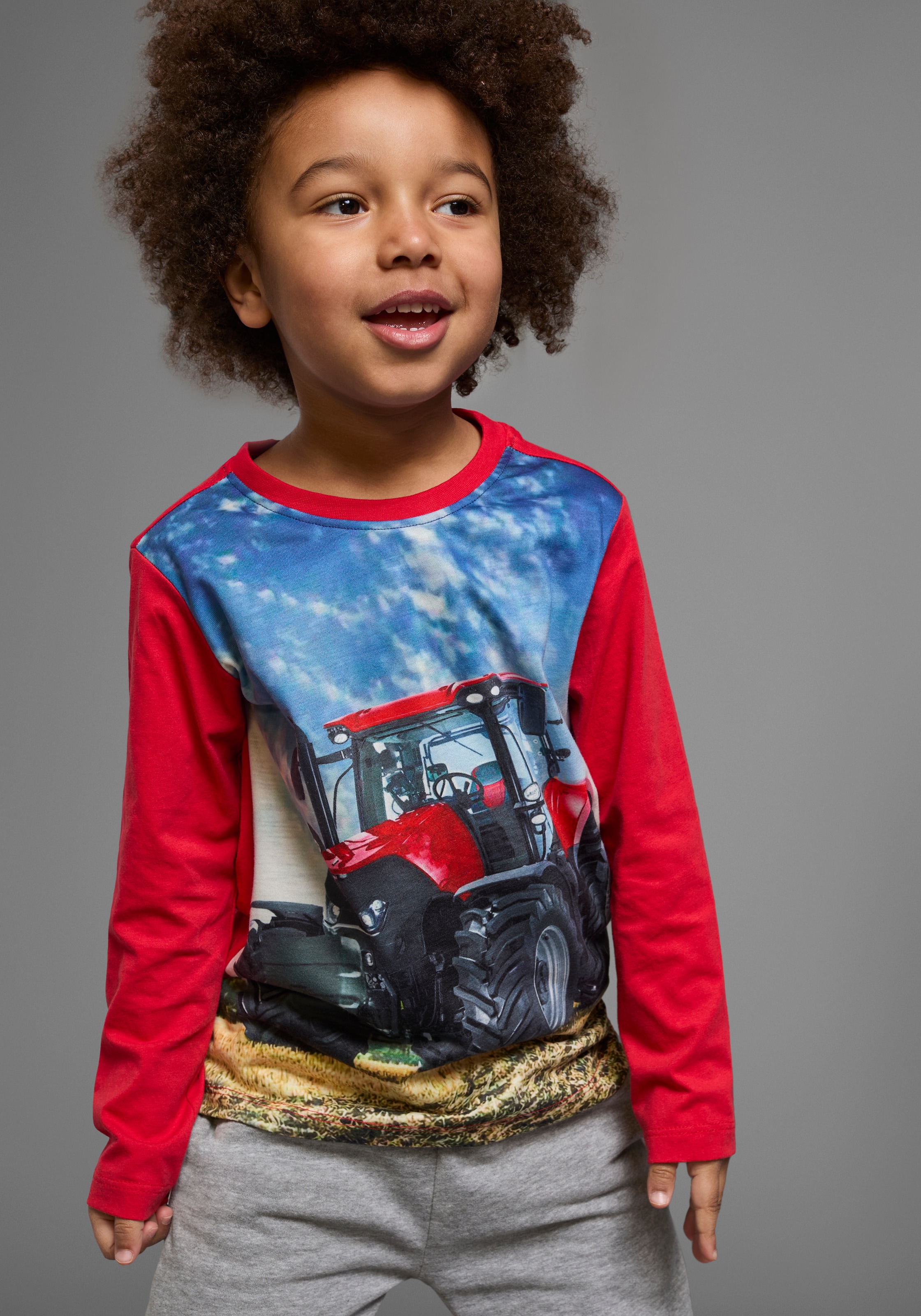 KIDSWORLD Langarmshirt »Traktoren«, (Packung, 2 tlg.), Langarm, Basic-Passform, bedruckt