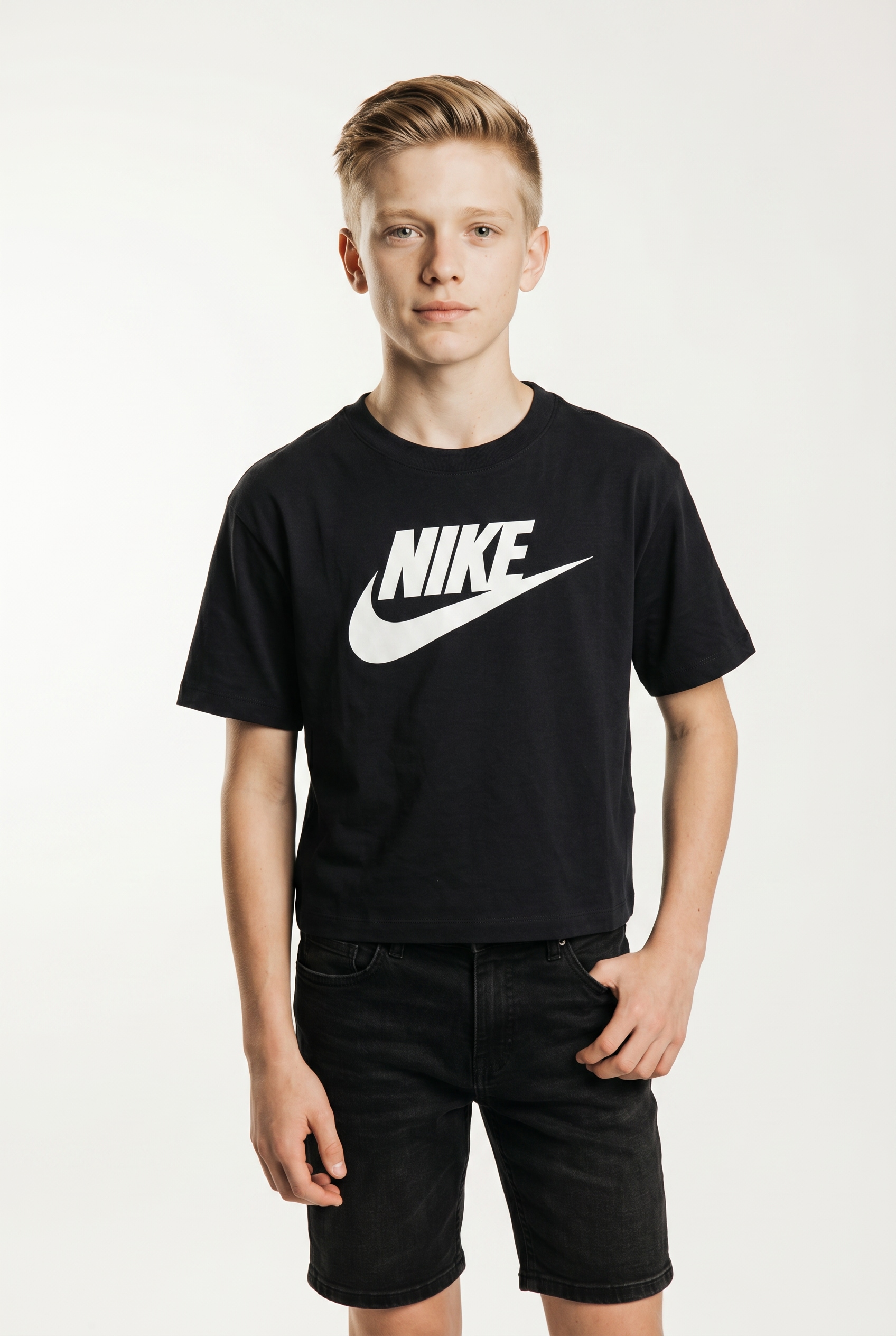 Nike Sportswear T-Shirt »NKG HBR CLUB BOXY TEE«
