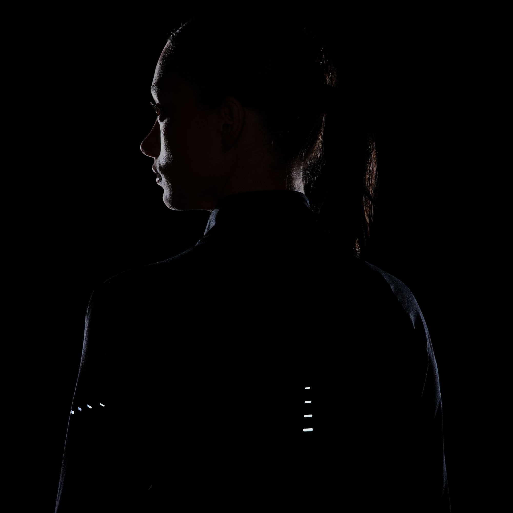 Nike Lauftop »W NK SWIFT DF UV HZ TOP« hochschließender Kragen, mit Reißverschluss, atmungsaktives Material