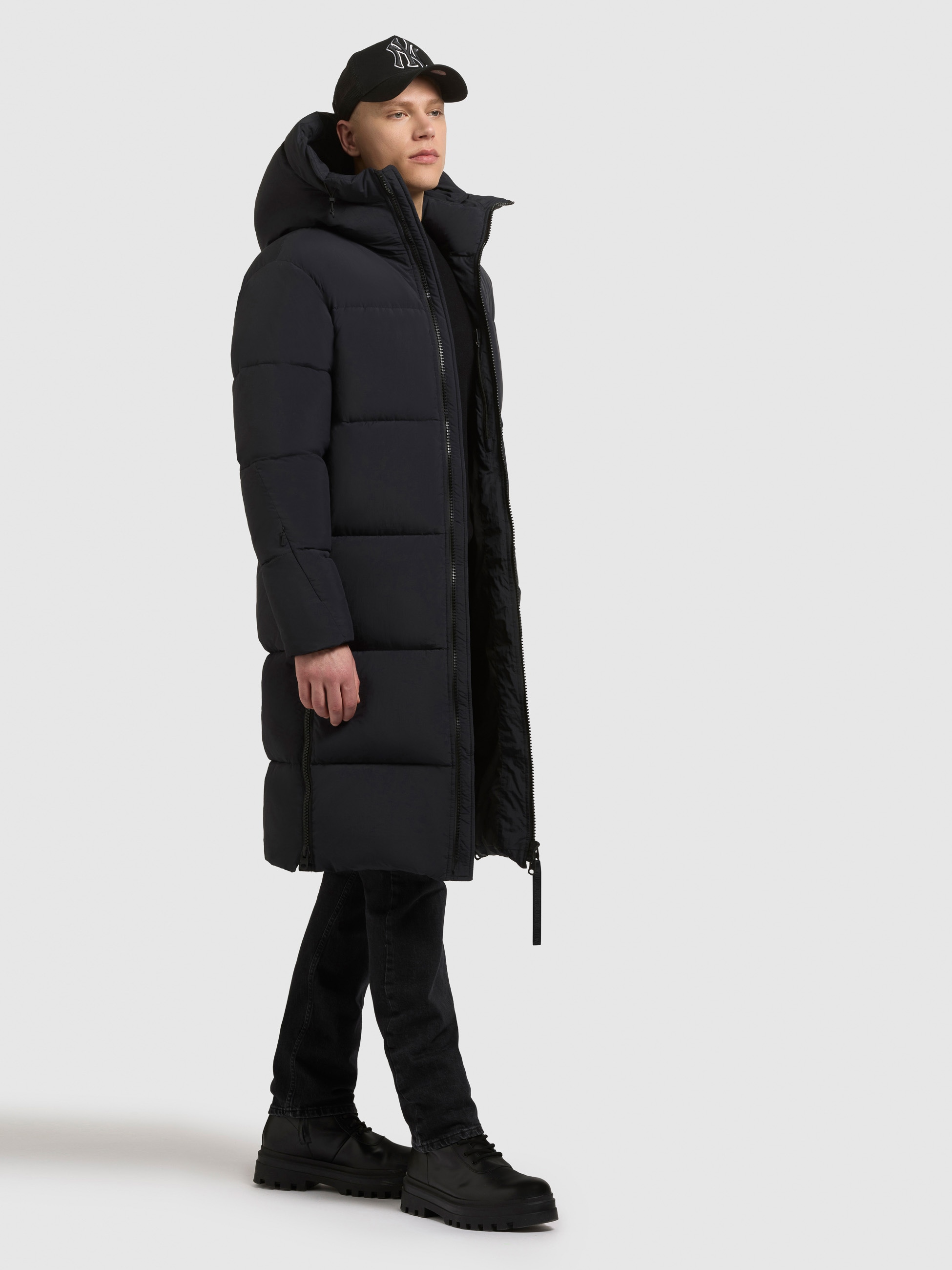 khujo Steppmantel »DASH« abnehmbarer Tragegurt