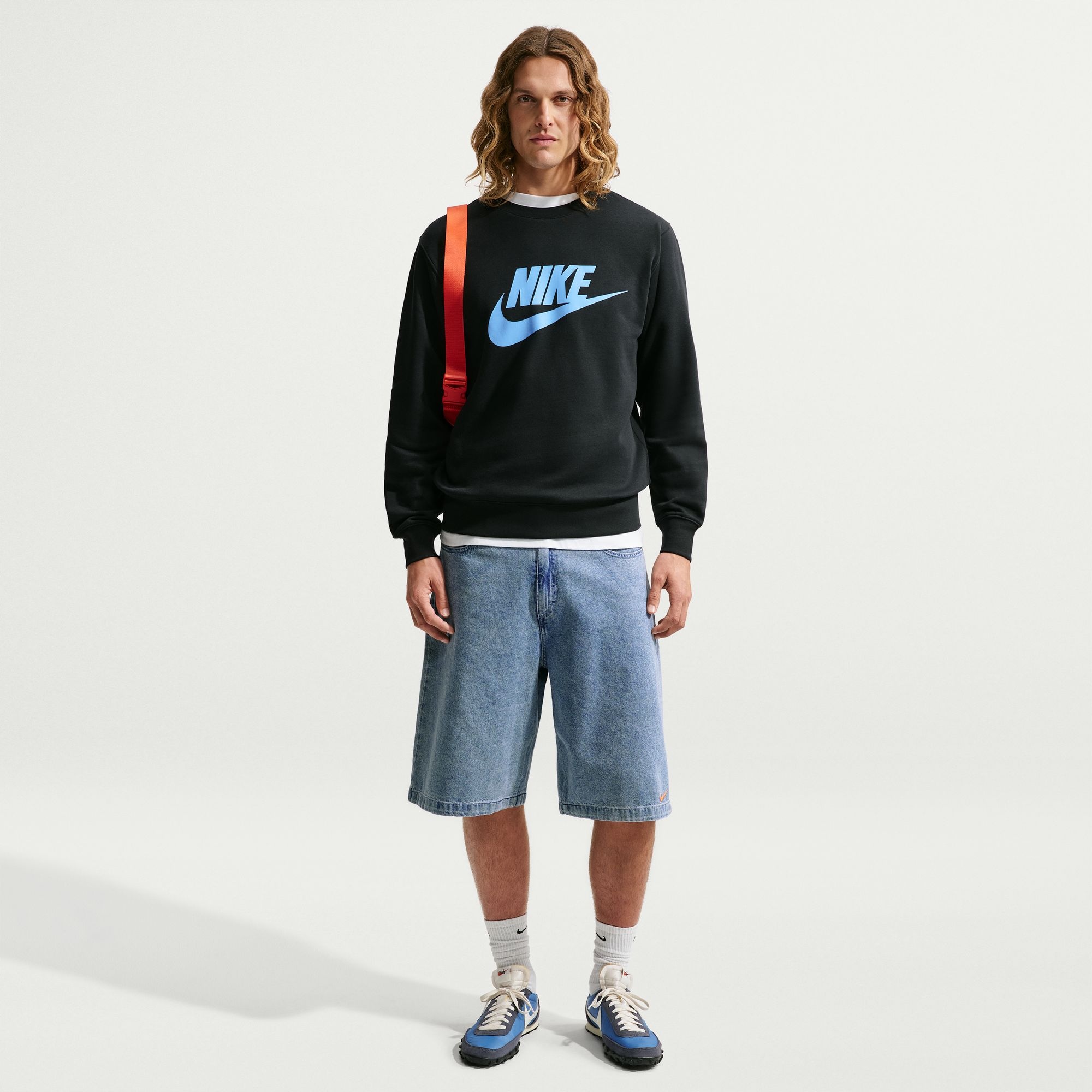 Nike Sportswear T-Shirt »Nike Sportswear Club Men's Graphic Fleece Crew« in mehreren Größen von S bis XXXL verfügbar