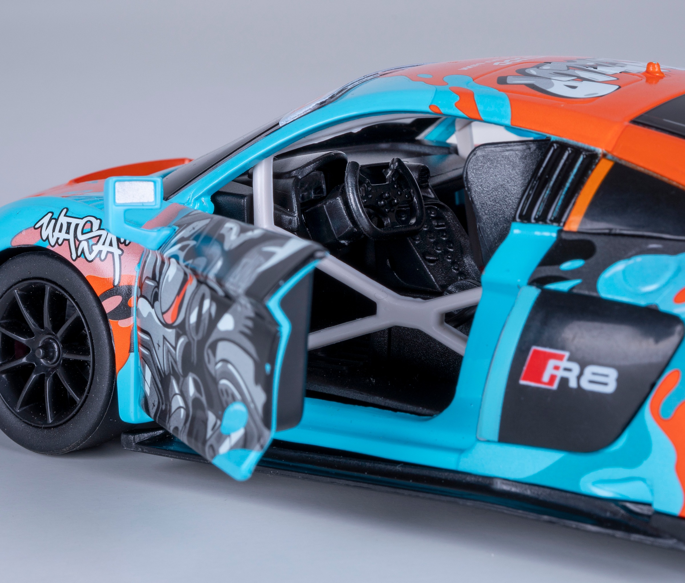 Jamara Spielzeug-Auto »Diecast, Audi R8 LMS blau inklusive Batterien« LED Licht; Maßstab 1:24