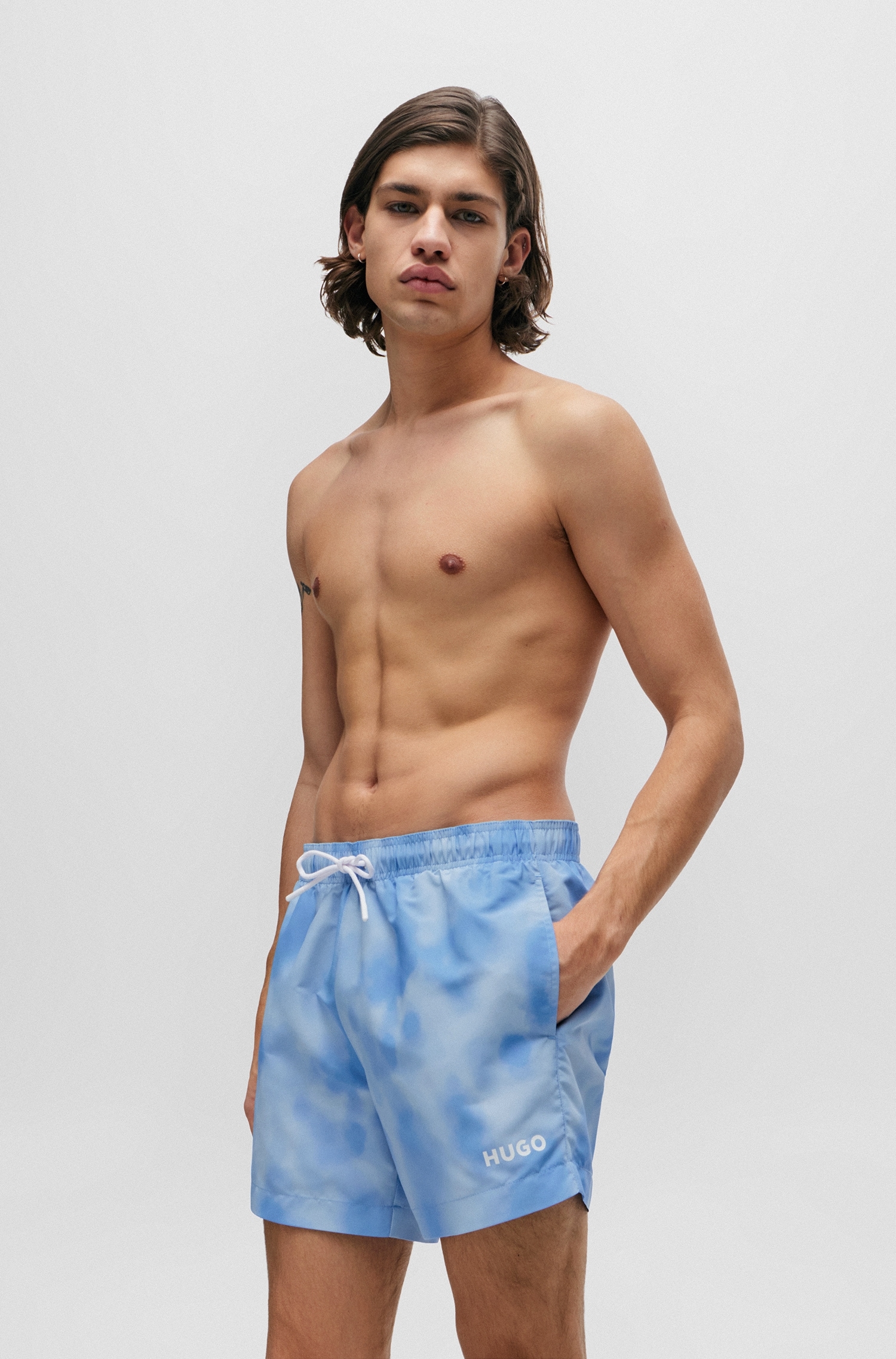 Badeshorts »WES«, mit Batik-Print