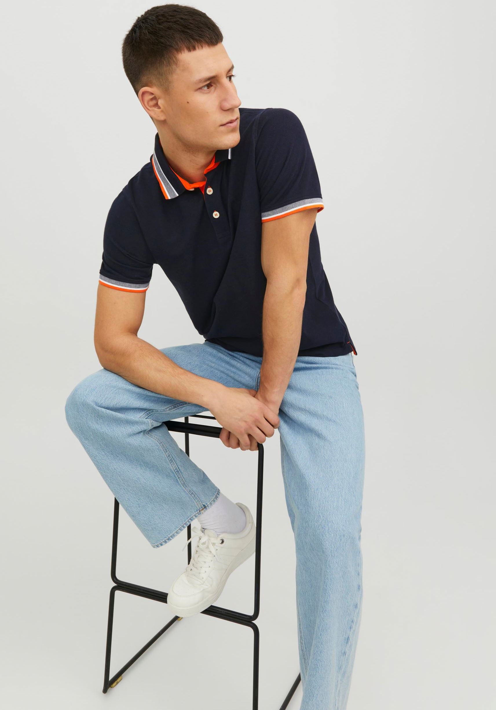 Jack & Jones Poloshirt »JJEPAULOS POLO SS NOOS«, mit Logo Stickerei