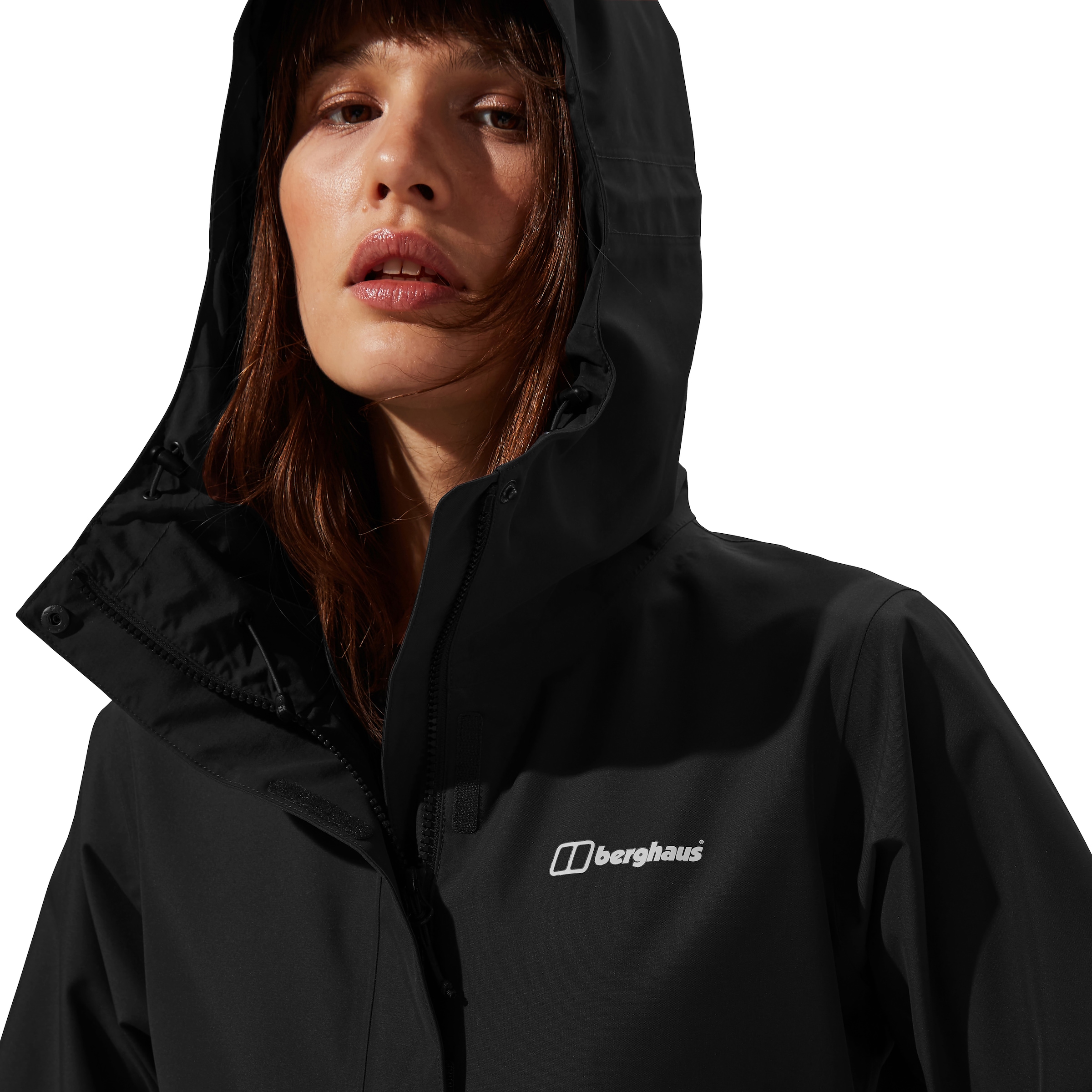 Berghaus Softshelljacke »OMEARA LONG SHELL JKT AF« sportlicher Stil, mit verstellbarer Kapuze, atmungsaktiv