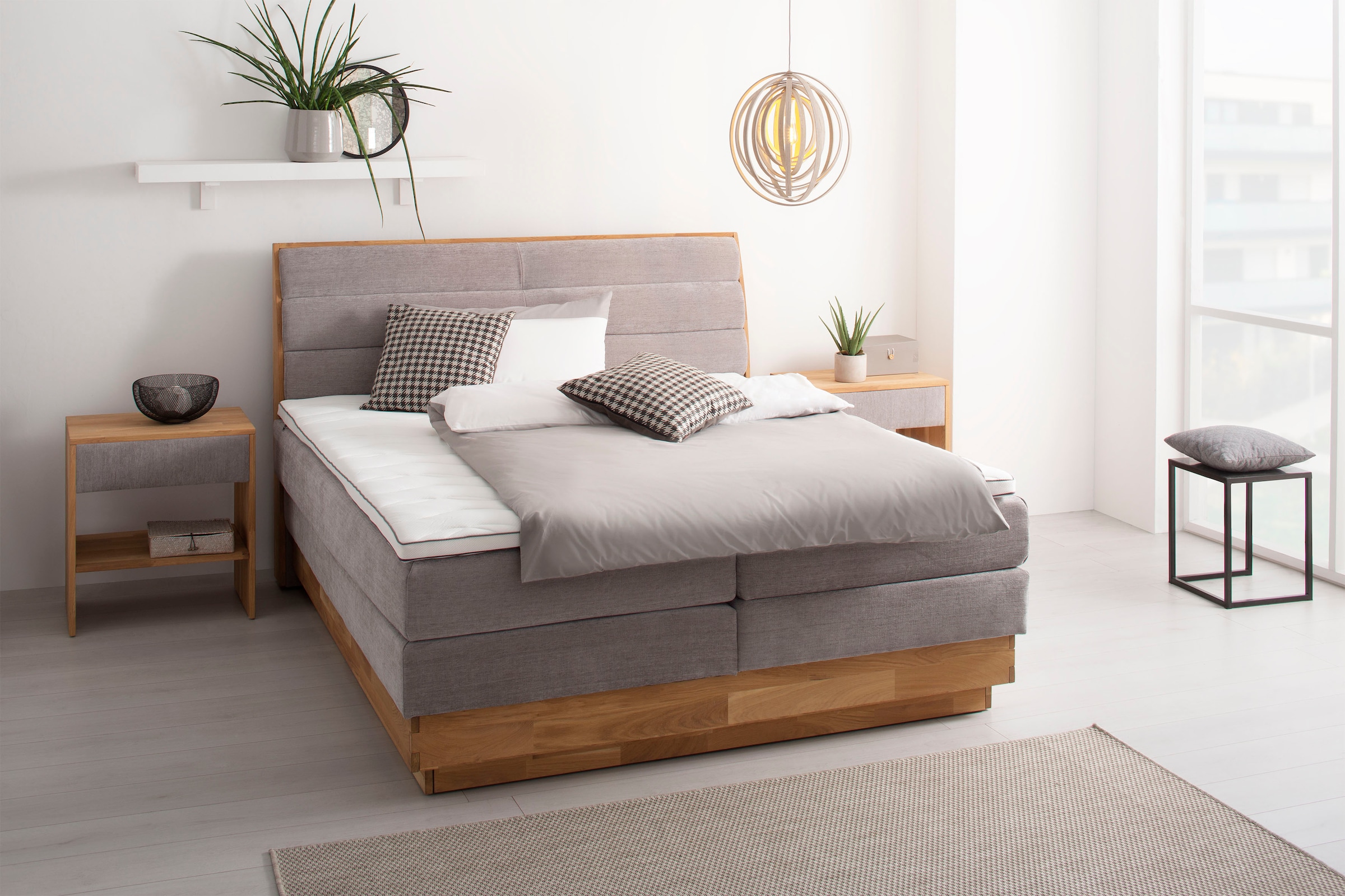 OTTO products Boxspringbett »Jenna«, ohne LED-Beleuchtung, mit zertifizierten, recycelten Bezugsstoffen