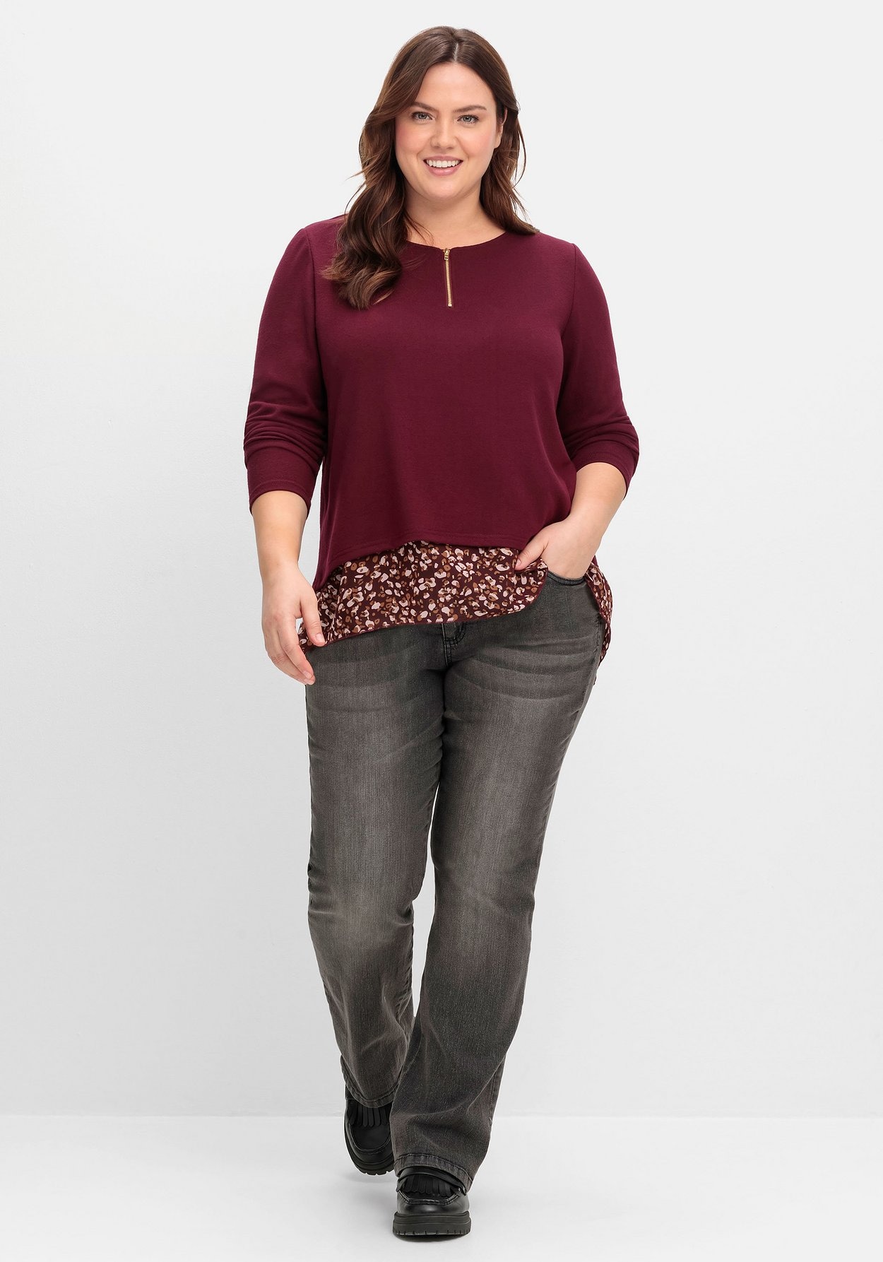 Sheego Langarmshirt »Longshirt aus Feinstrick, mit Chiffonfutter«
