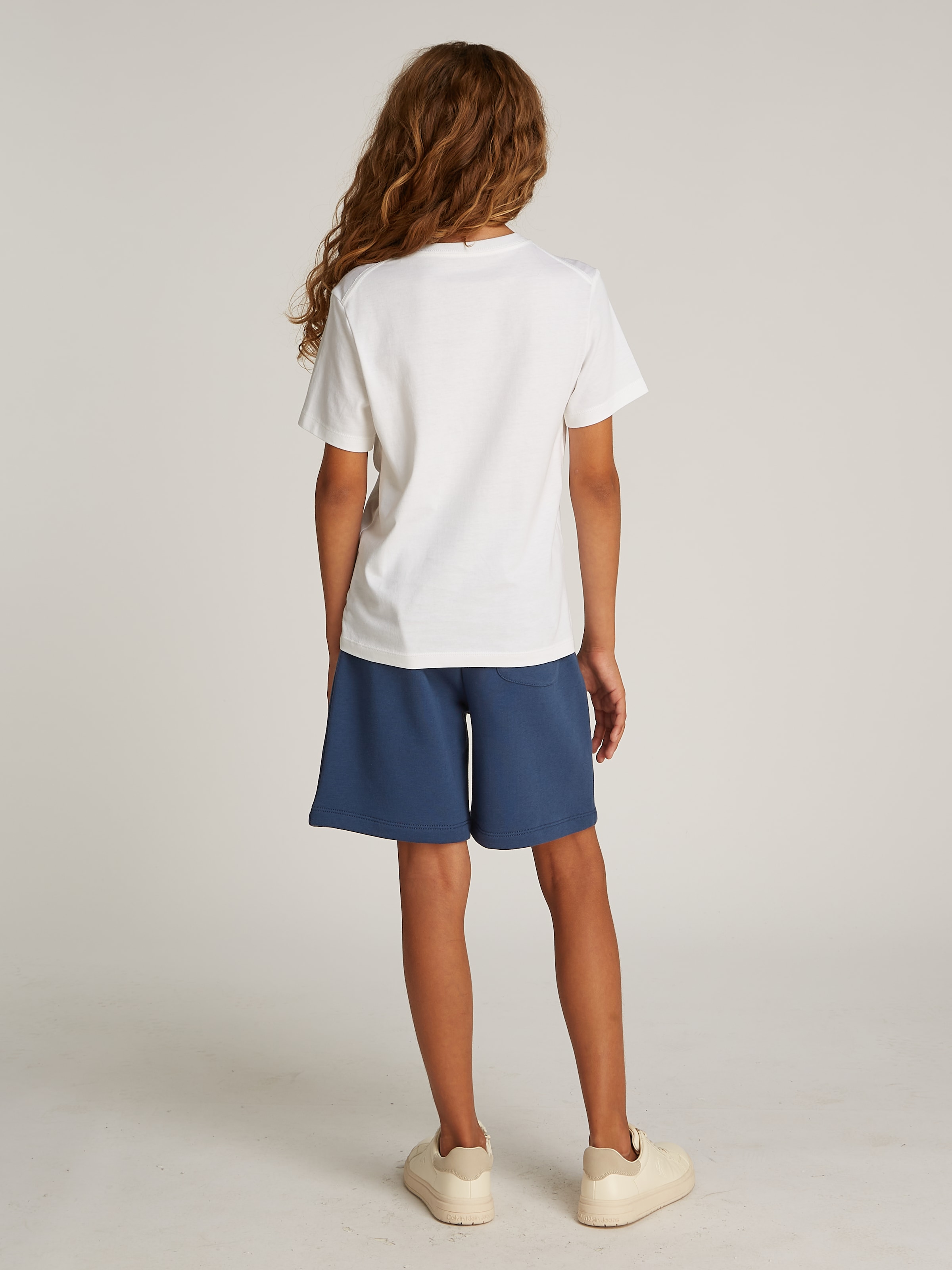 Calvin Klein Jeans T-Shirt »Chest Inst.Logo Ss T-Shirt«, für Kinder bis 16 Jahre und mit Logoschriftzug