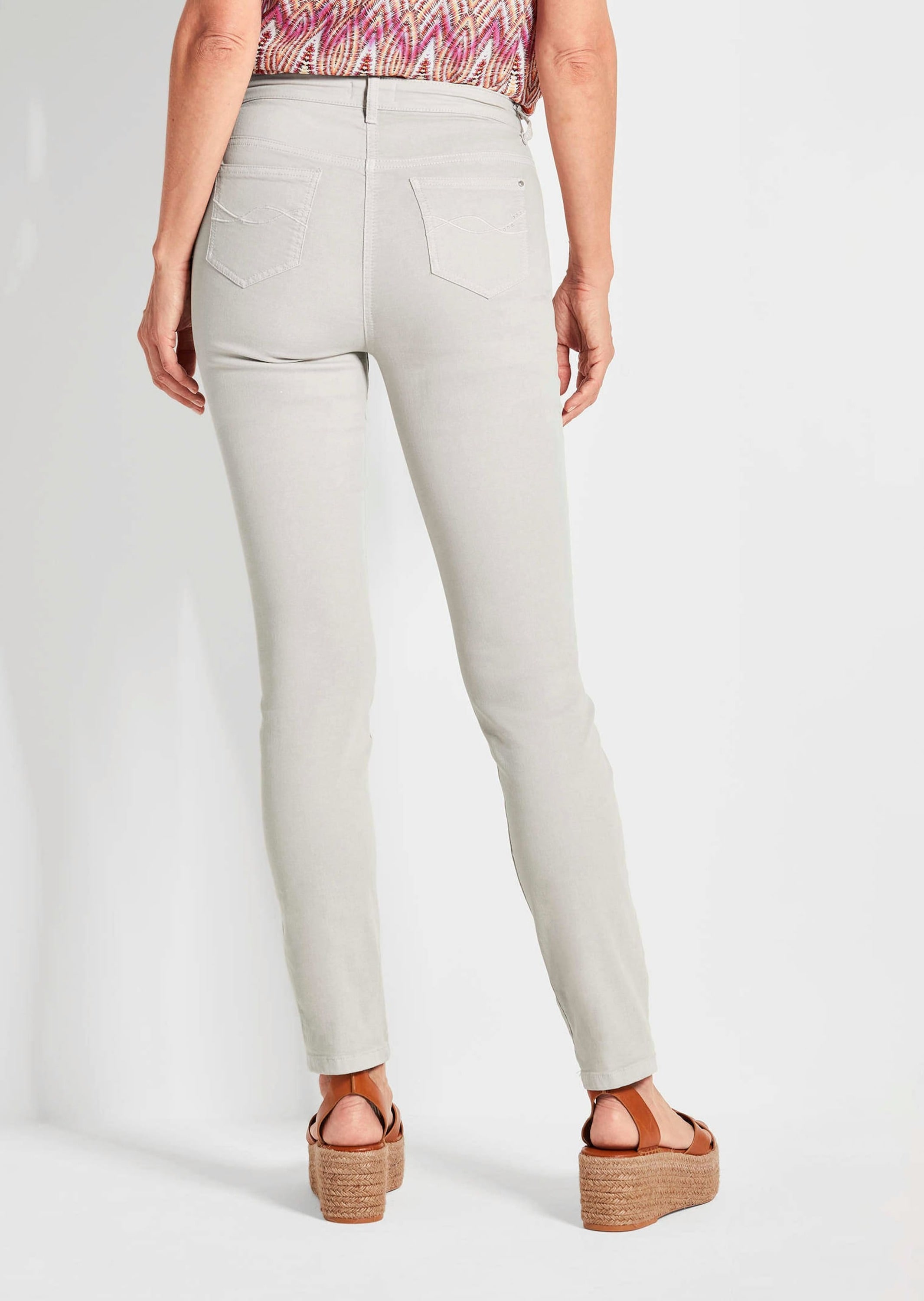 GOLDNER Regular-fit-Jeans »Lange Freizeithose BELLA mit Formbund«
