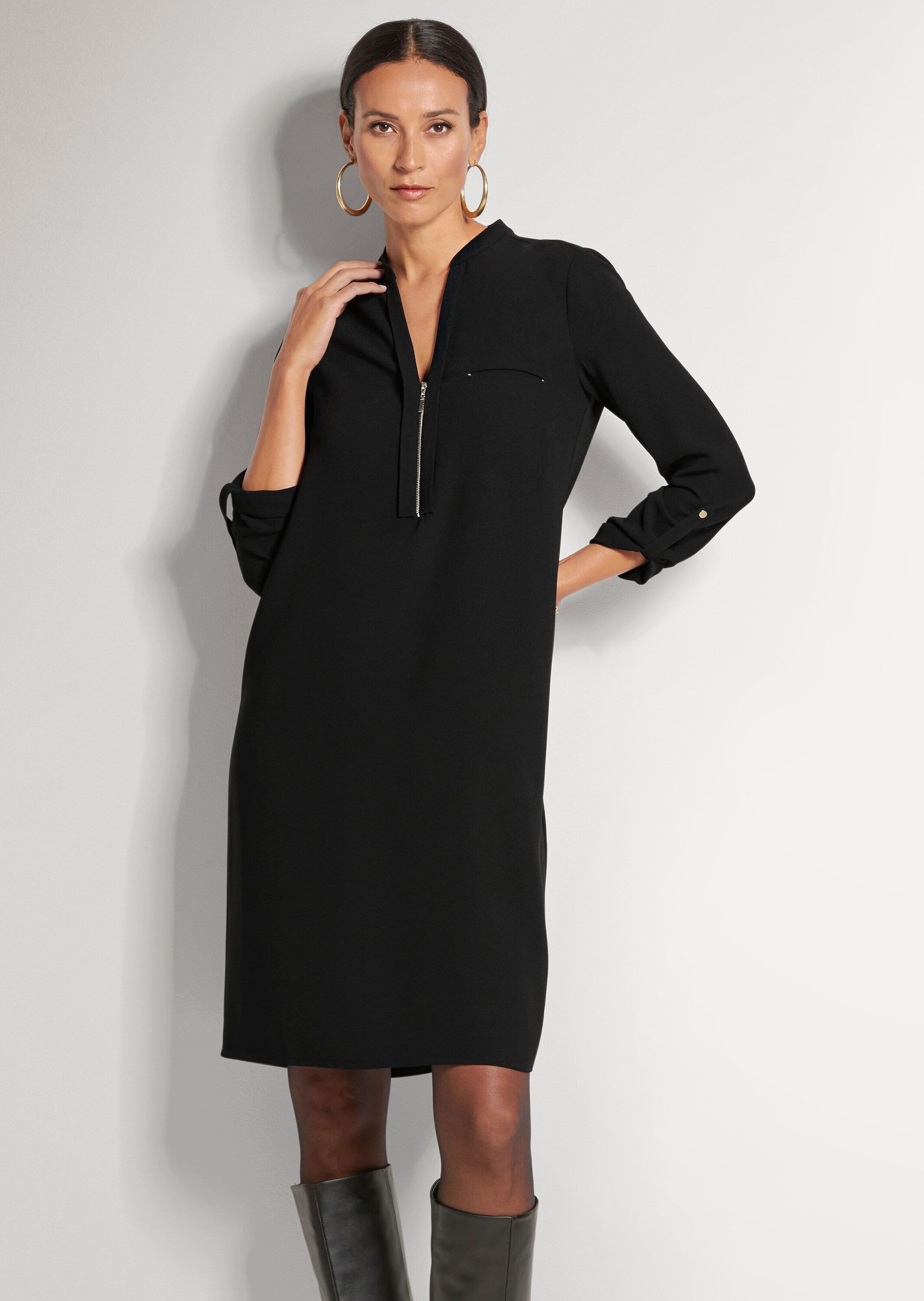MADELEINE Midikleid »Kleid Shirtkleid mit Rundhals mit V-Schlitz«