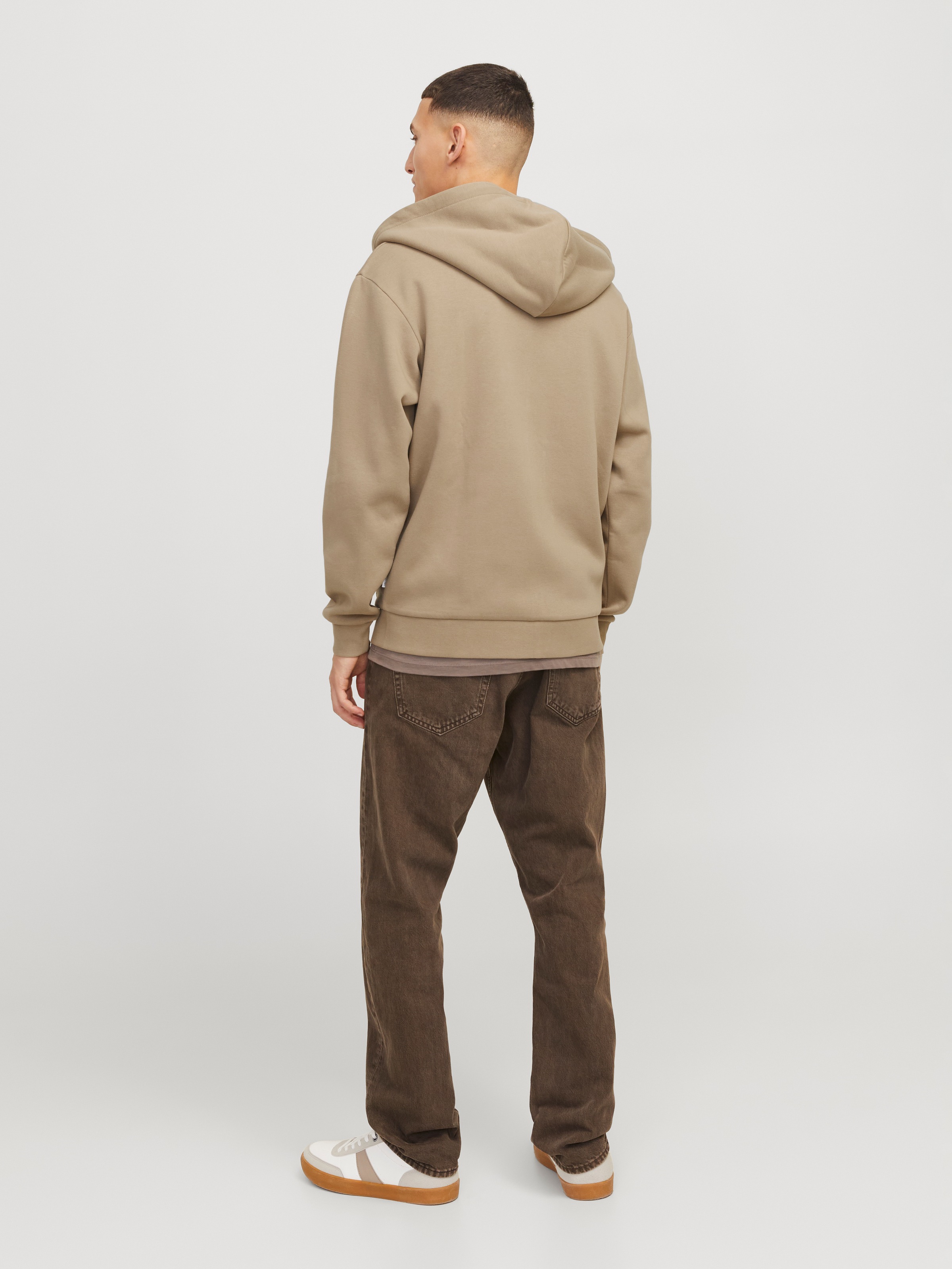 Jack & Jones Kapuzensweatjacke »JJEBRADLEY mit Kapuze, ideal für kalte Jahreszeit«, mit Kapuze