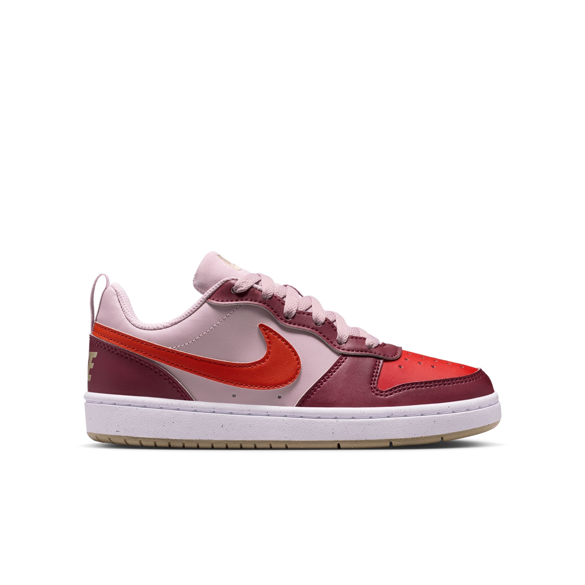 Nike Sportswear Sneaker »Court Borough Low Recraft«, Design auf den Spuren des Air Force 1