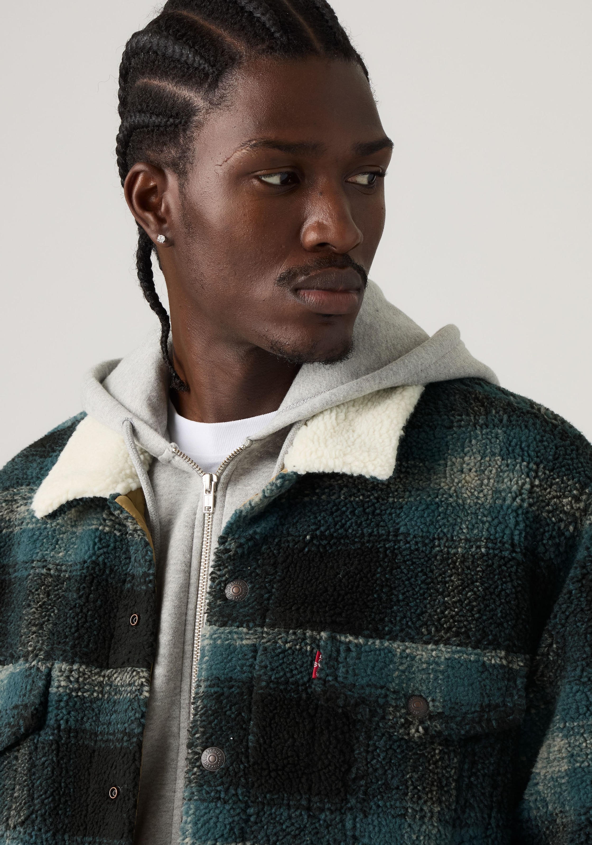 Levi's® Fleecejacke »TYPE 3 EXT SHERPA TRUCKER« Druckknopfverschluss, seitliche Eingrifftaschen