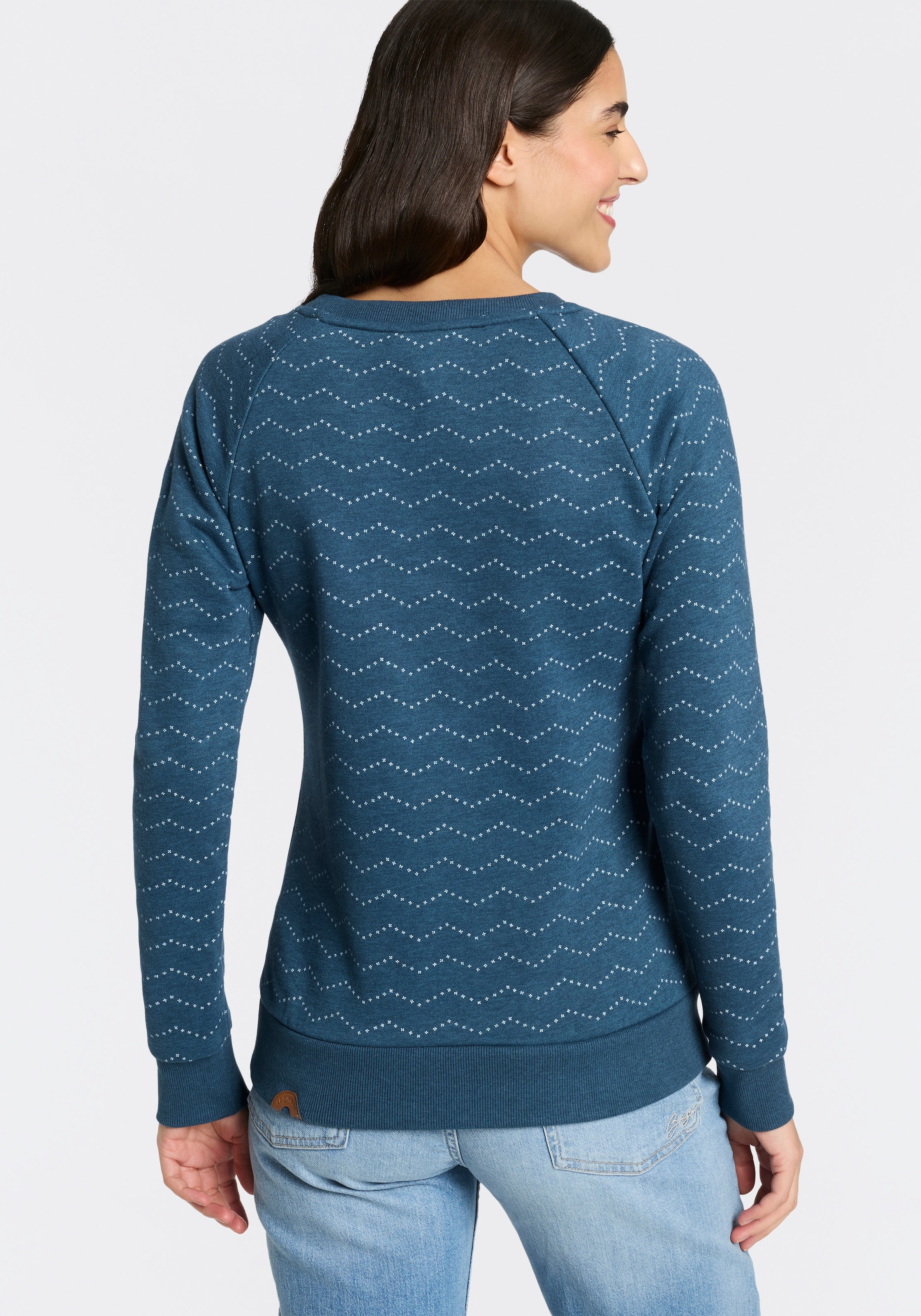 Ragwear Sweatshirt »DARIA ZIG ZAG O«, mit Zierknöpfen am Ausschnitt
