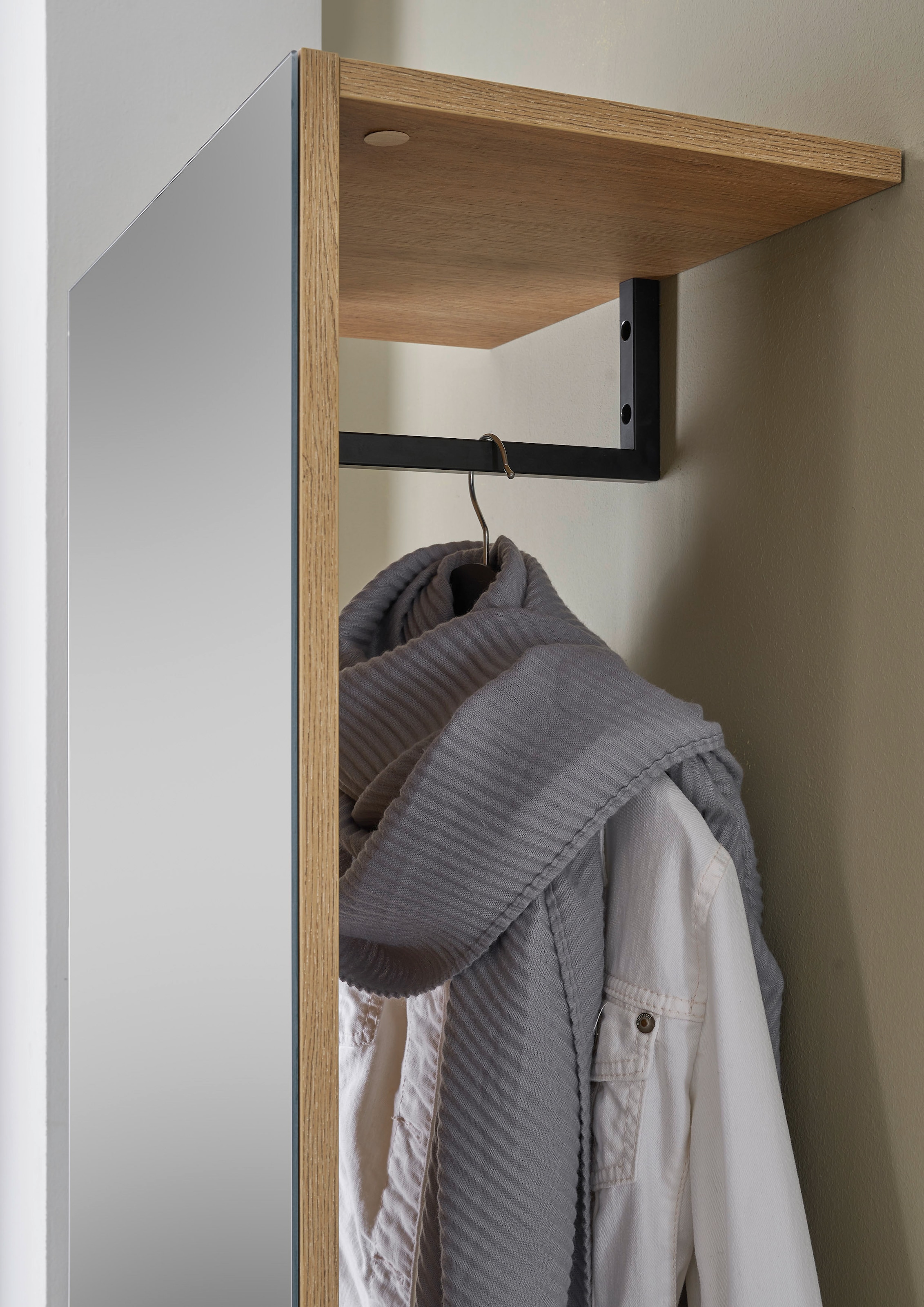 INOSIGN Garderobenschrank »GiRON/CiTY, Schrank mit Spiegelfront, moderner Kleiderschrank«, mit Kleiderstange, modernes Design, beidseitig geöffnet, 50 cm breit
