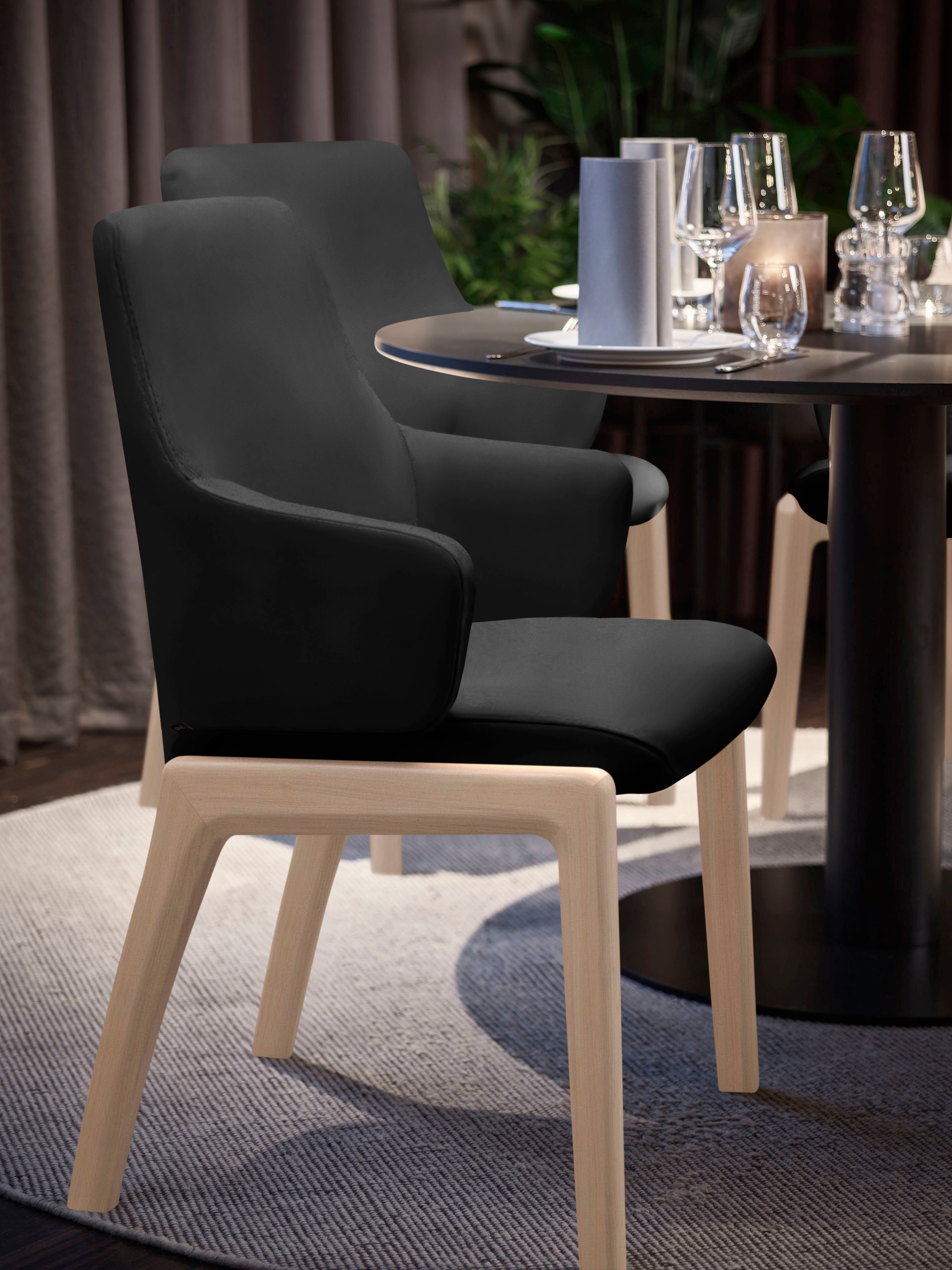Stressless® Polsterstuhl »Laurel«, Leder BATICK, Low Back mit Armlehne, Größe L, abgerundete Beine in Eiche gekalkt