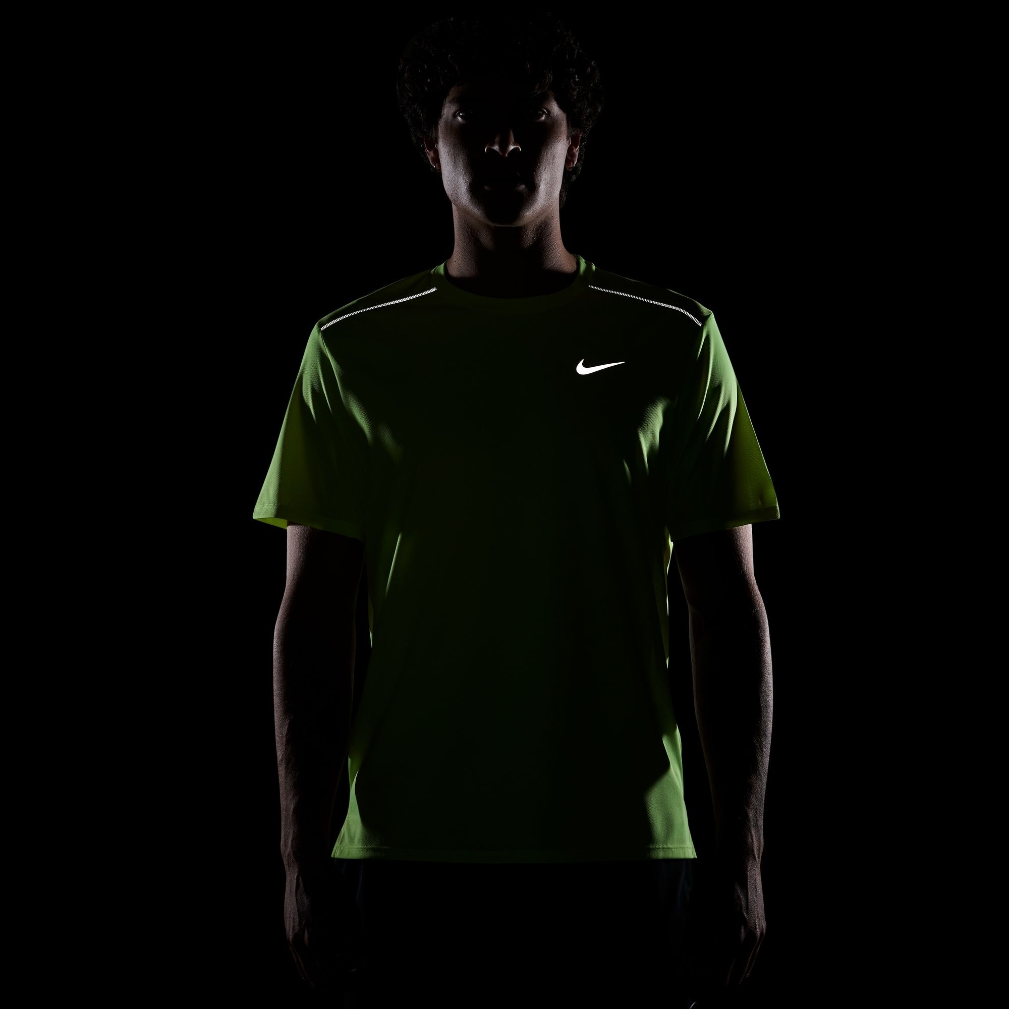 Nike Laufshirt »M NK DF UV MILER SS« normaler Schnitt, mit kurzen Ärmeln, sportlich, für Laufen