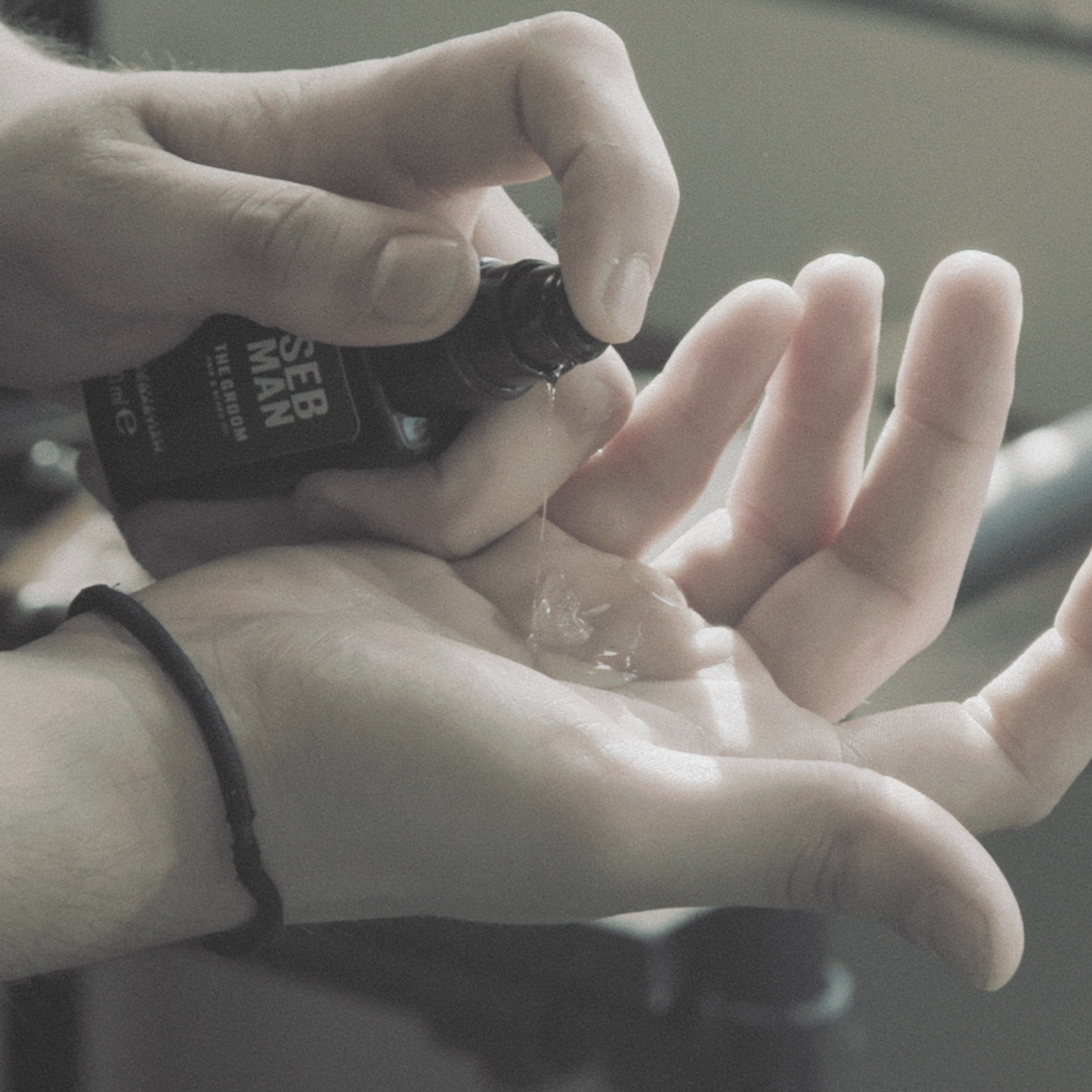 SEB Man Haaröl »The Groom Oil« für Haar und Bart, Frizz-Kontrolle, glänzendes Finish