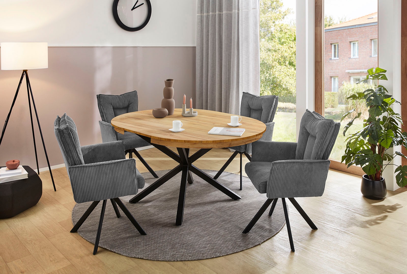 Jockenhöfer Gruppe Esstisch »Olbia«, rund, ausziehbar (120-160cm), platzsparend, Metalluntergestell