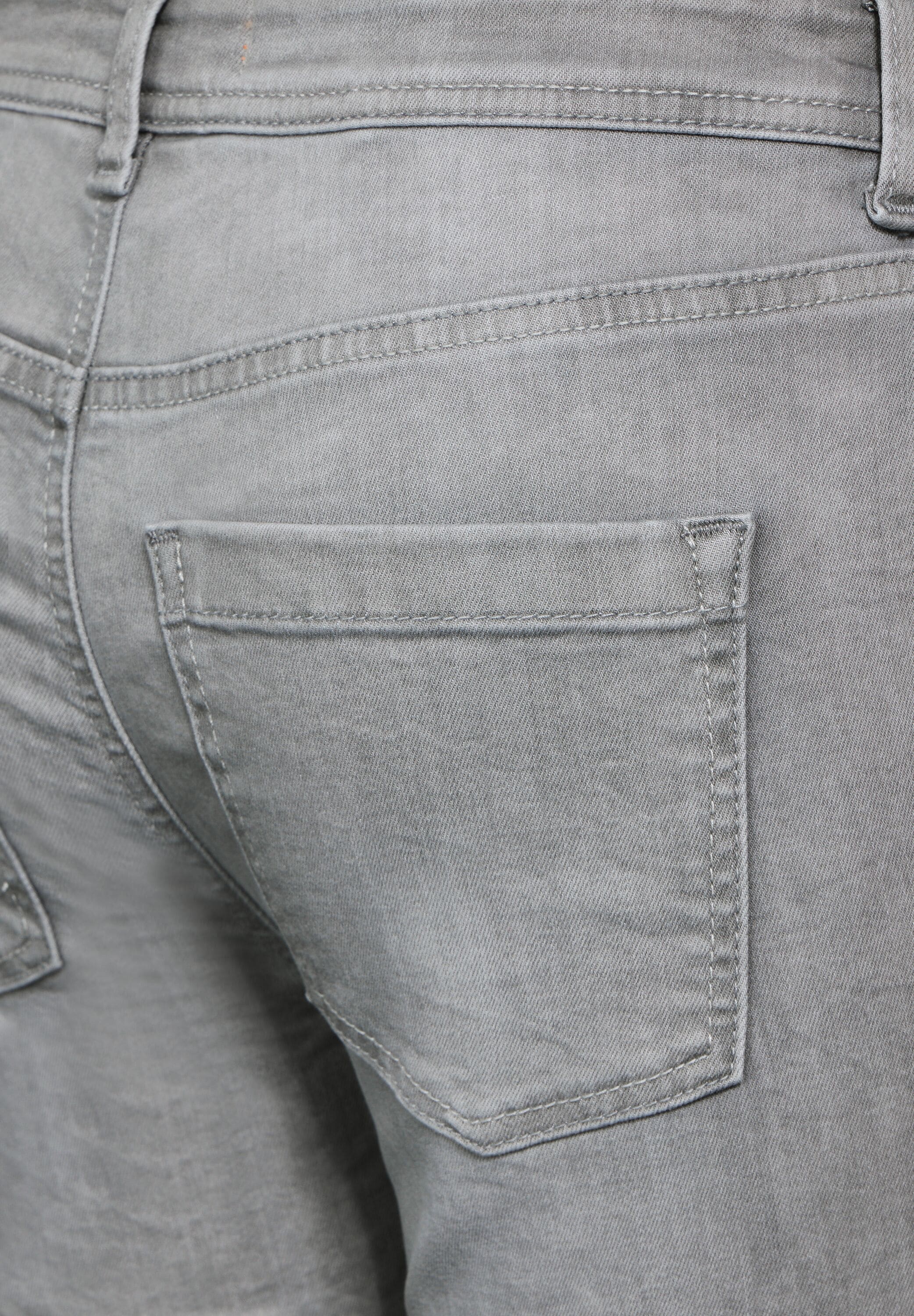 STREET ONE Slim-fit-Jeans, in grauer Waschung
