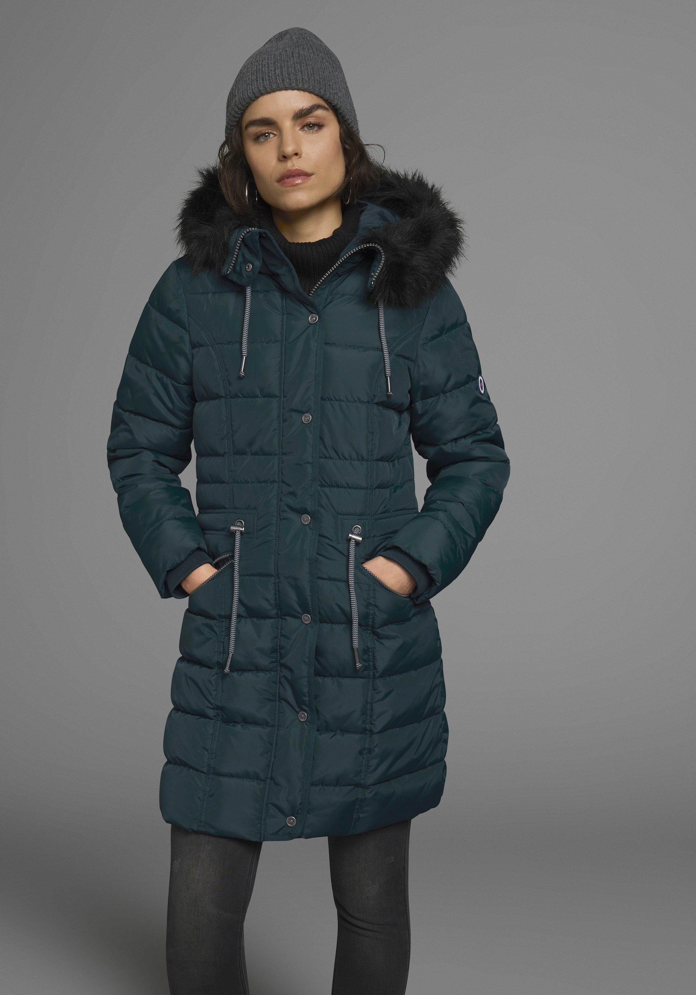 KangaROOS Steppjacke, mit Kapuze, figurbetonter Schnitt, mit Reißverschlusstaschen