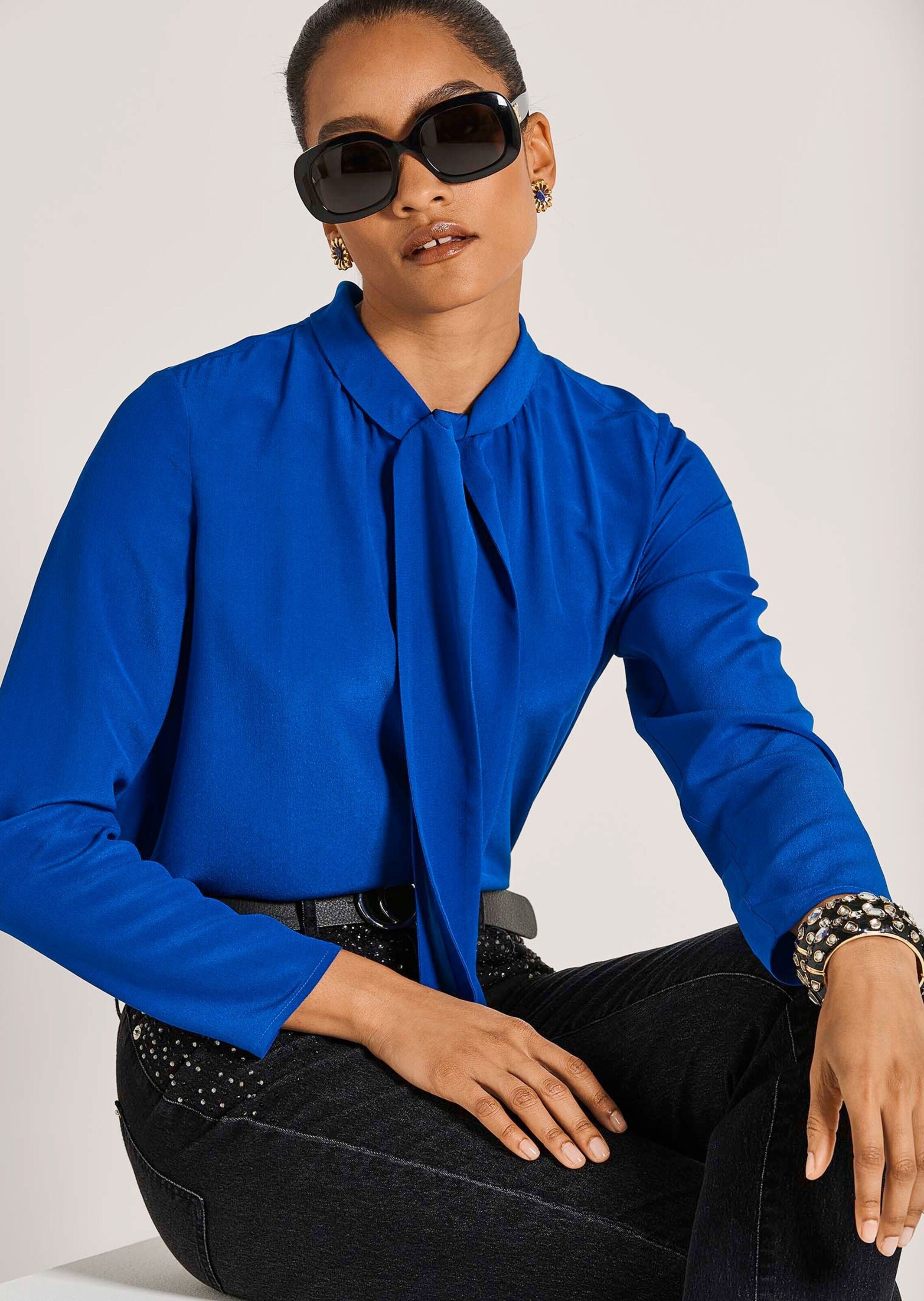 MADELEINE Langarmbluse »Seidenbluse Elegante Bluse mit V-Ausschnitt«