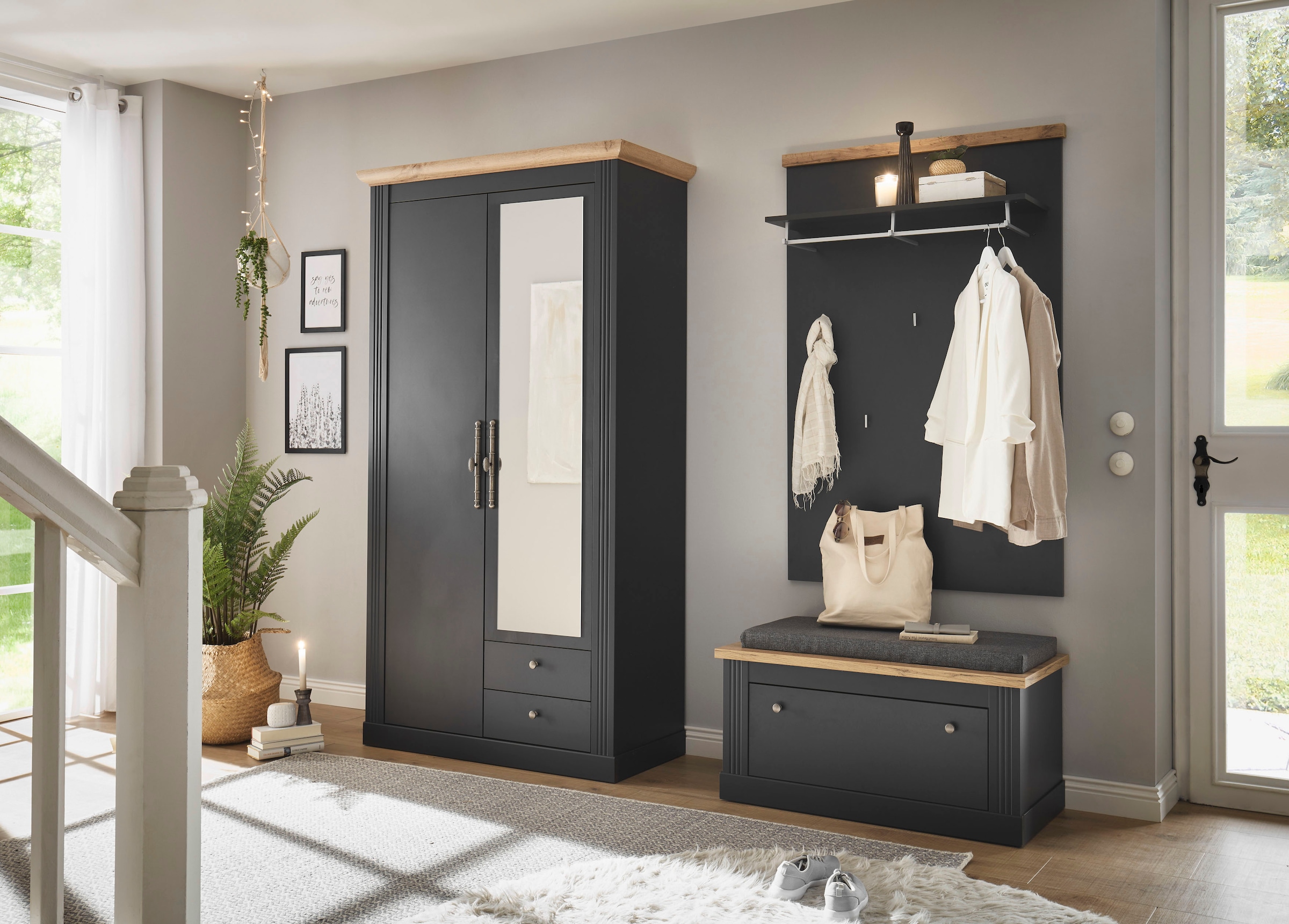 Home affaire Garderoben-Set »WESTMINSTER TOPSELLER!«, (3 St., Schuhbank, Paneel, Garderobenschrank), im romantischen Landhausstil