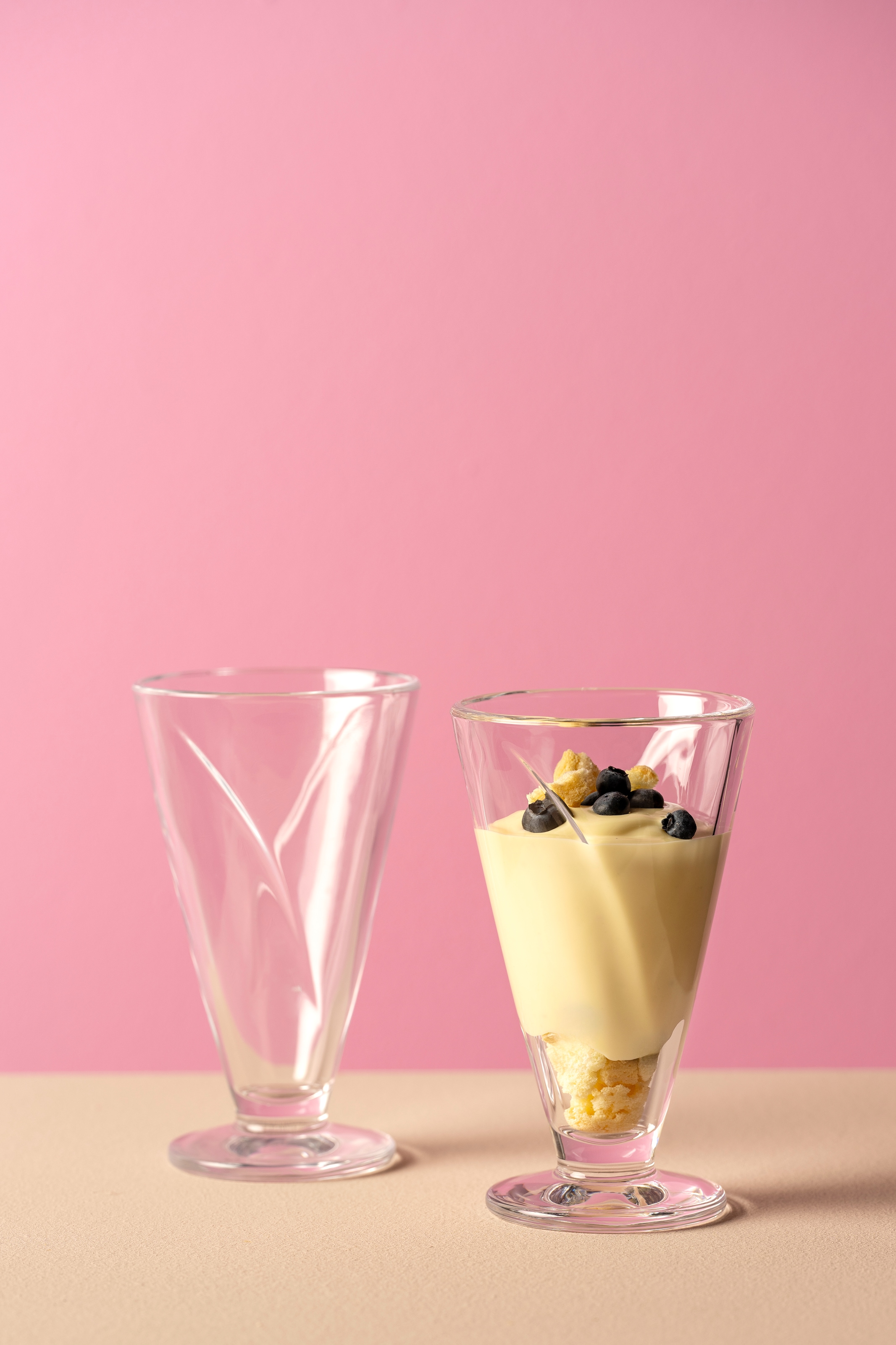 LEONARDO Eisschale »CONO, Eisbecher aus Glas, 360 ml, 4er-Set« 4 Stk. aus Glas spülmaschinengeeignet