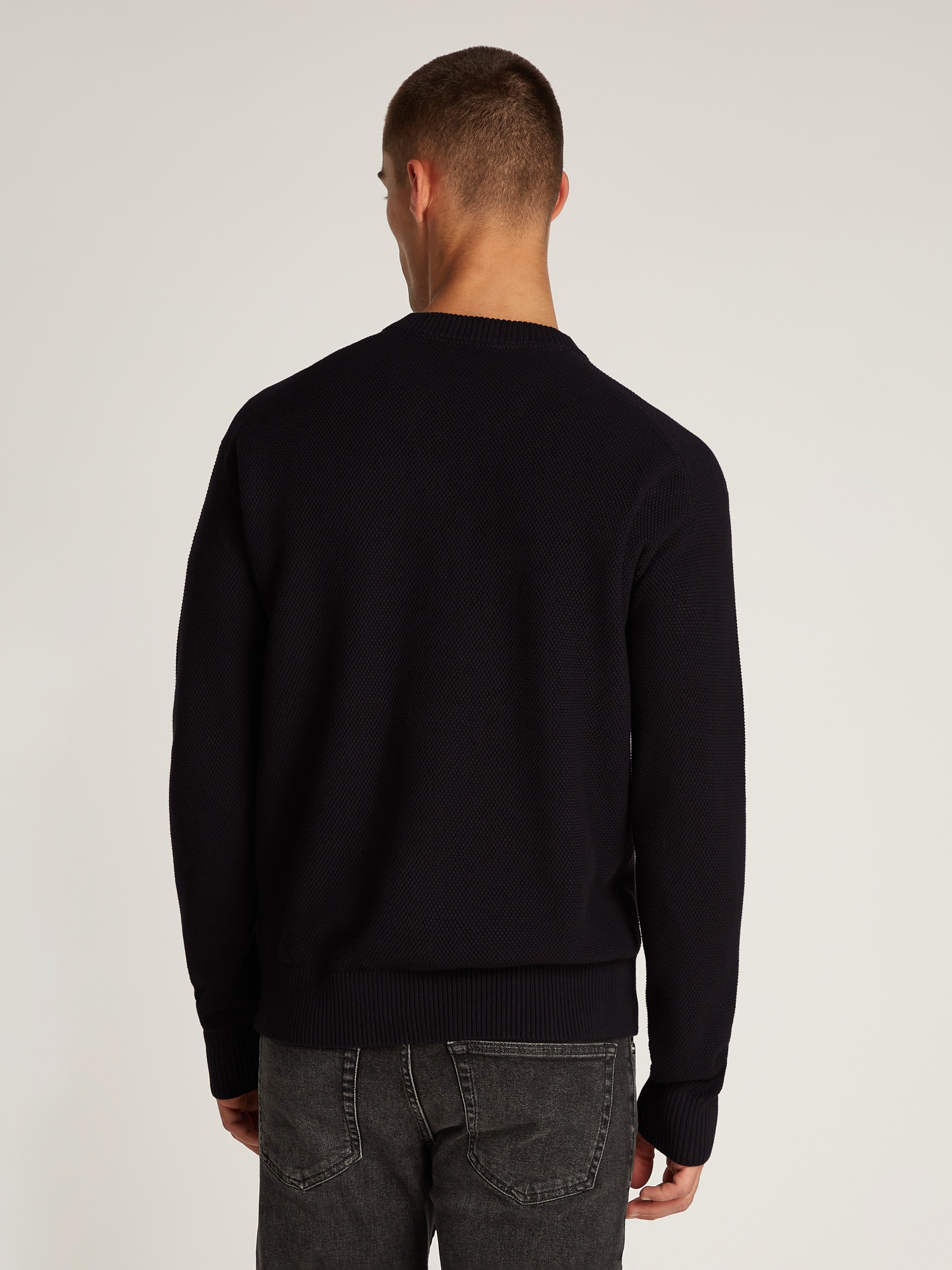 Calvin Klein Jeans Rundhalspullover »CASUAL TEXTURE SWEATER«, Logostickerei, Rundhals