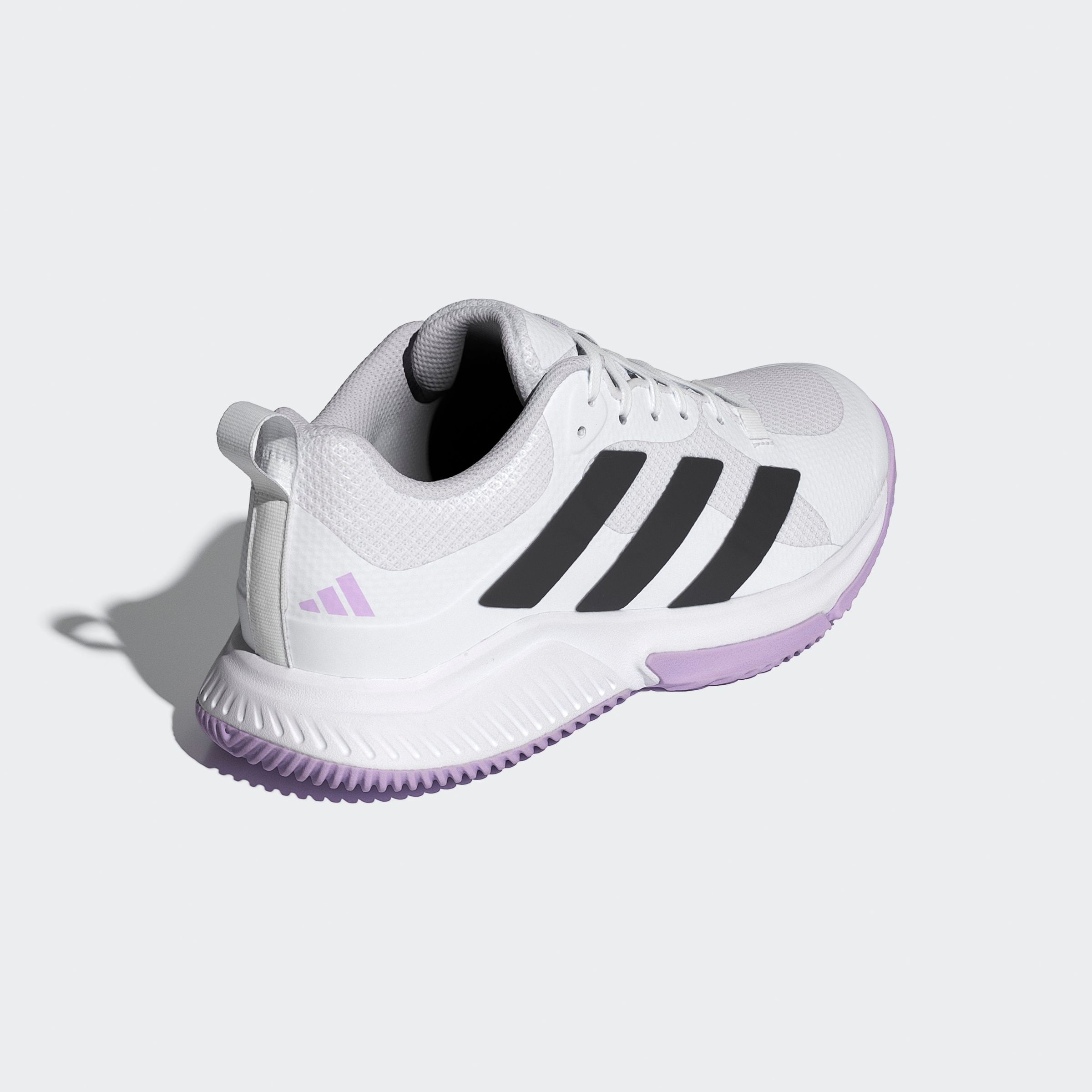 adidas Performance Hallenschuh »COURT TEAM BOUNCE 2.0«, geeignet für jeden Hallensport